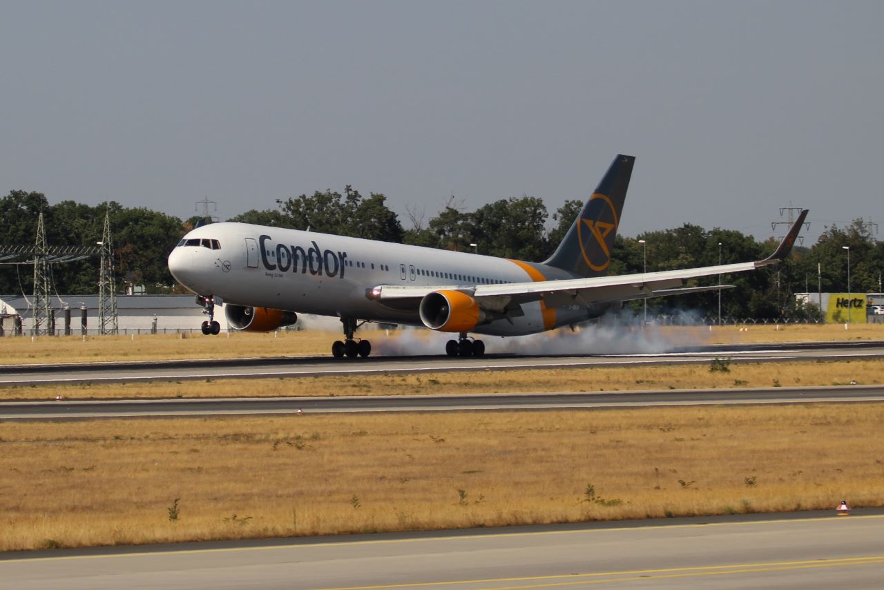 Condor Boeing 767