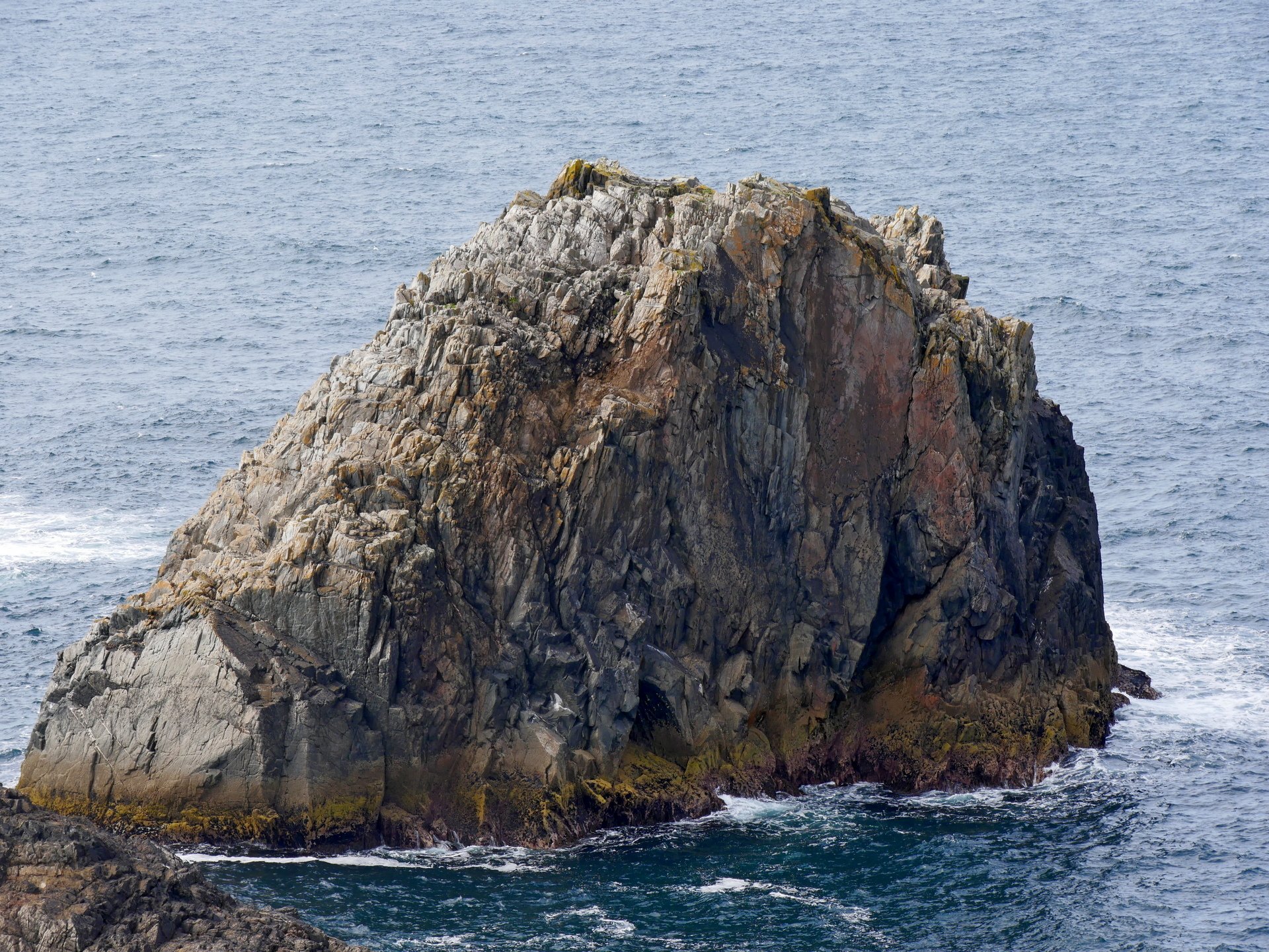 Der Fels in der Brandung