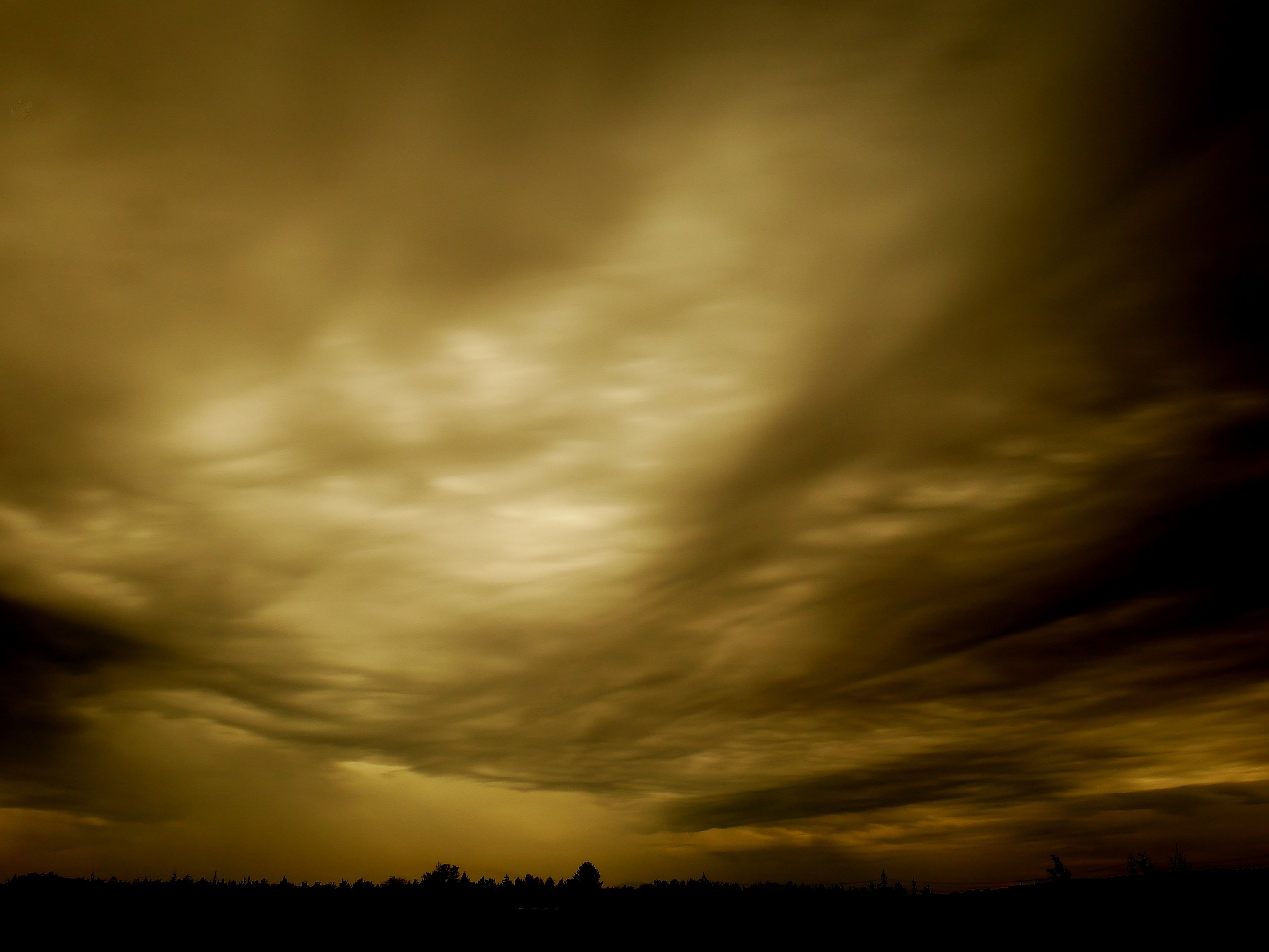 Der Himmel ist bedeckt.