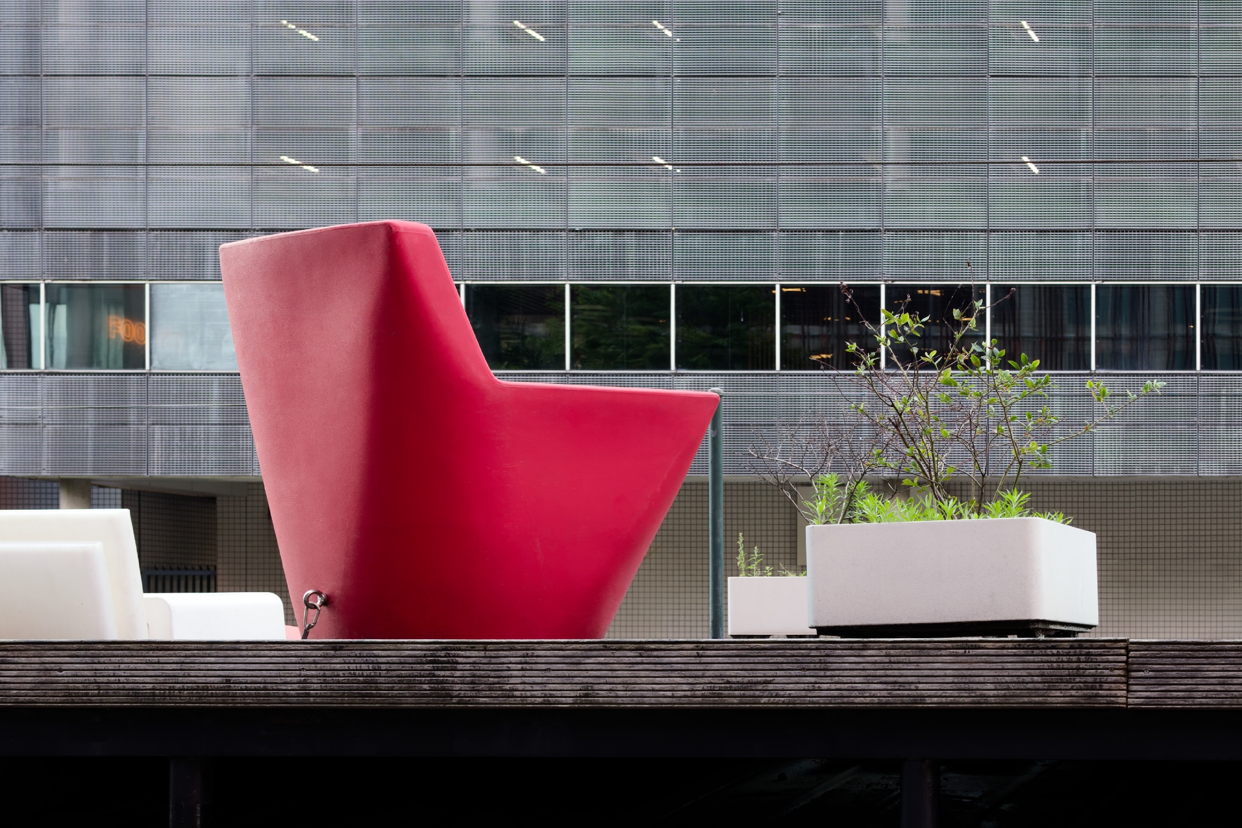 Der rote Sessel an Deck