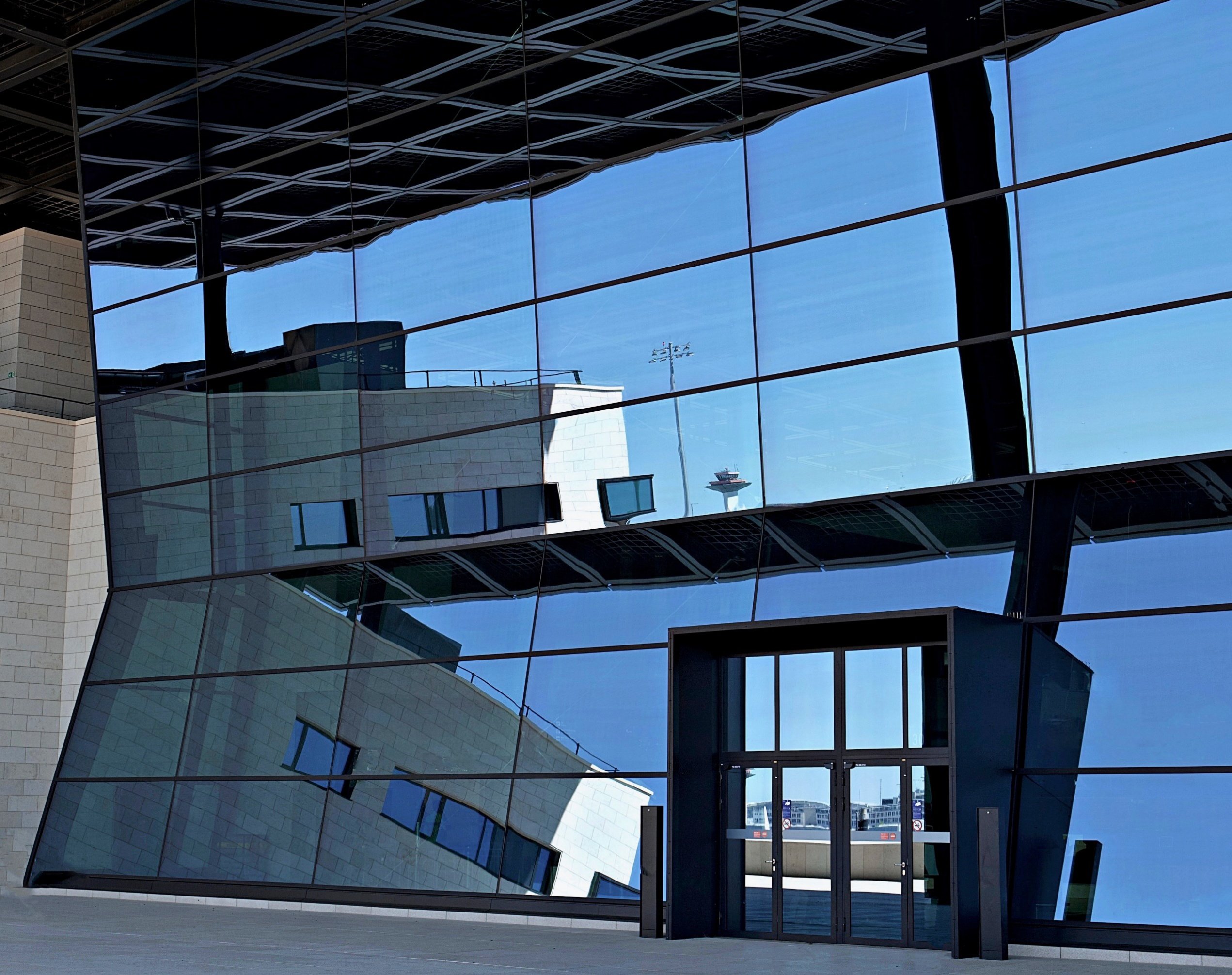 ...  Eisen, Glas & Co