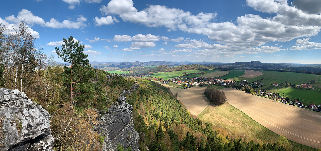 Elbsandsteingebirge - Blick vom Papststein