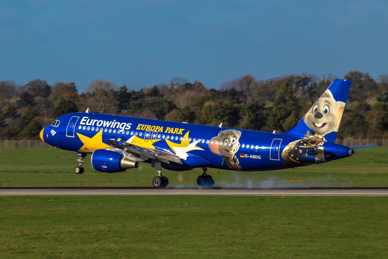 Eurowings A320-214 Landung