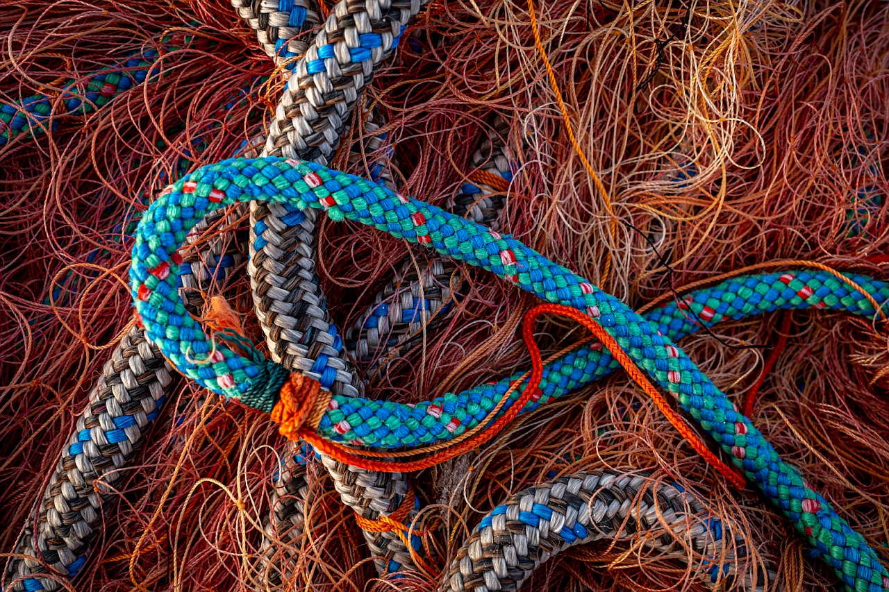 Fischernetz Rot-Blau