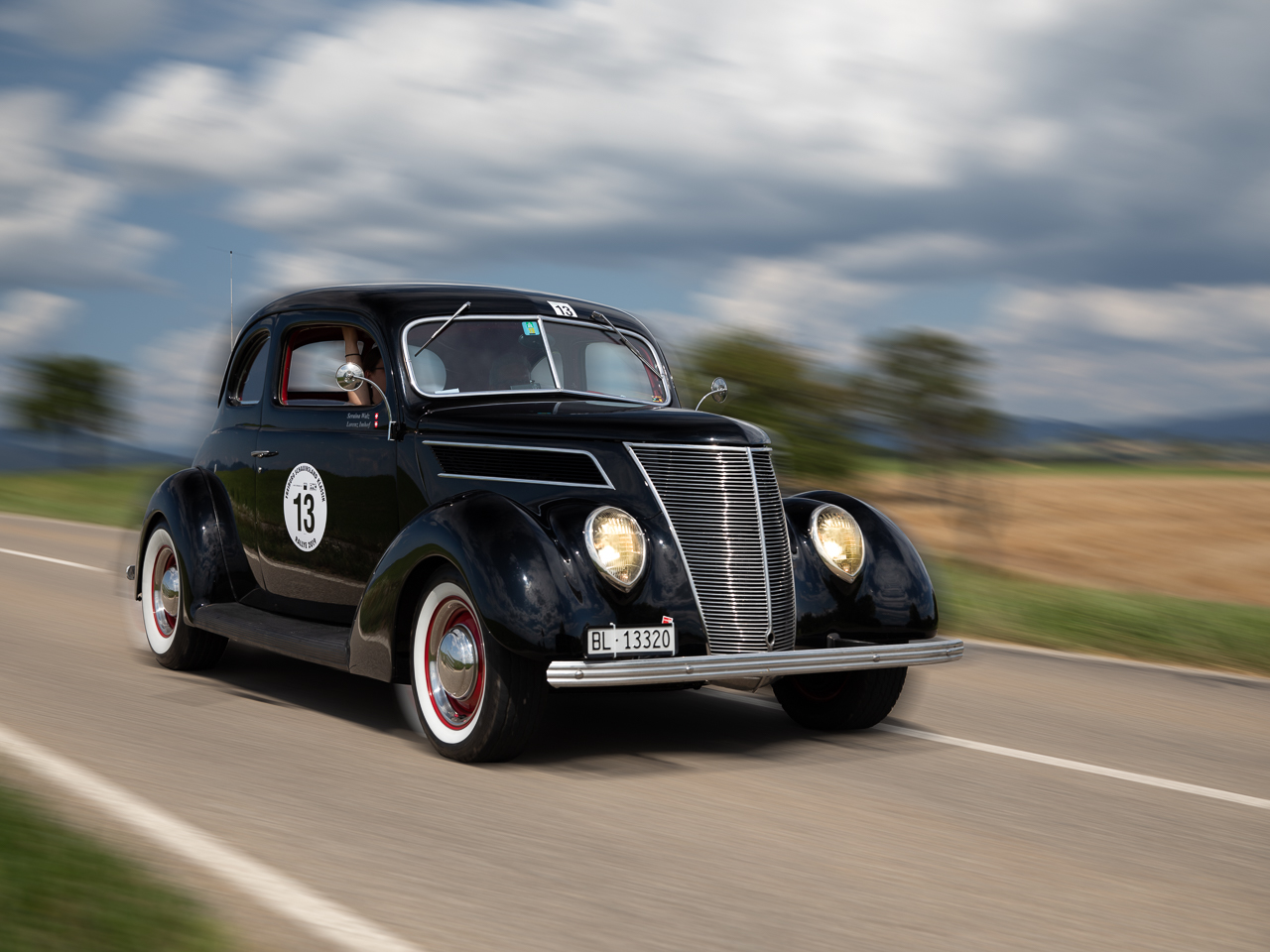 Ford_V8.jpg