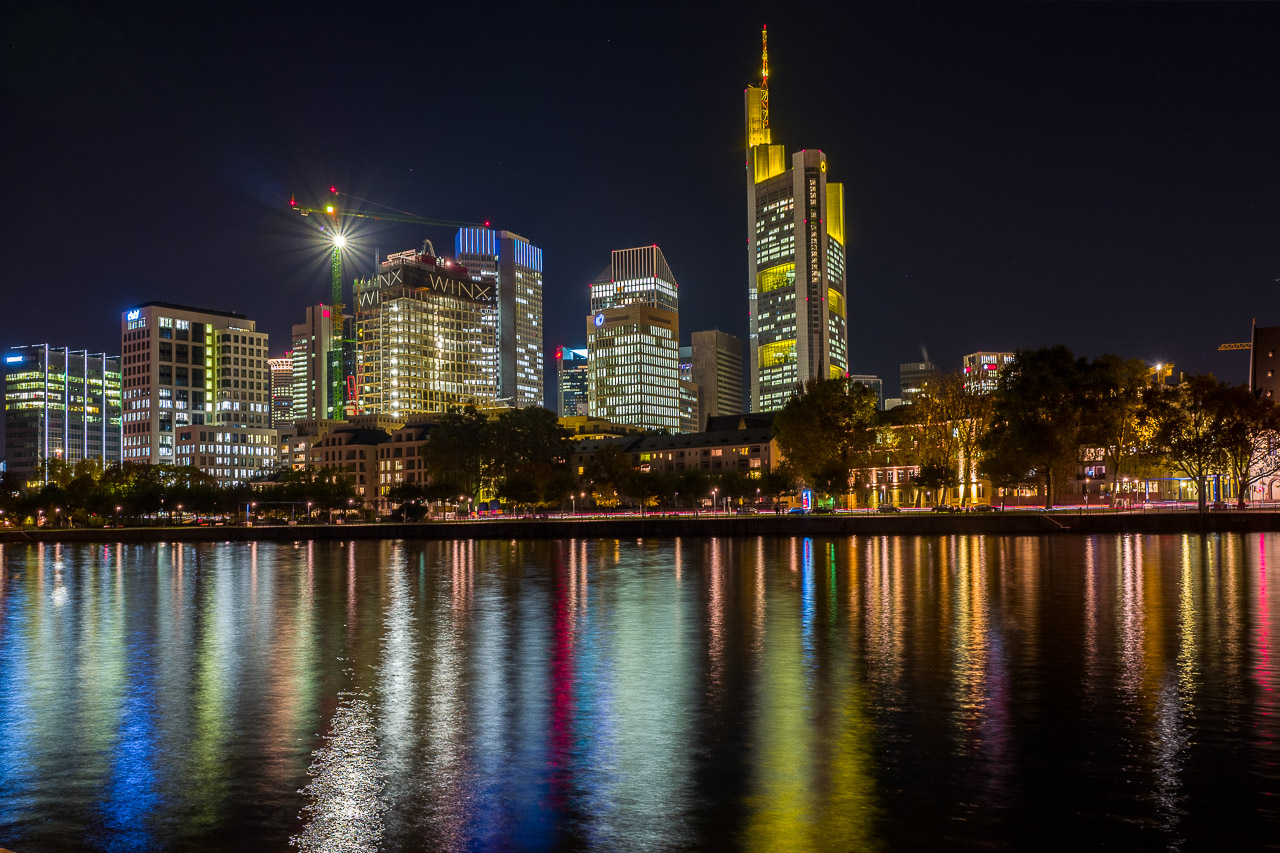 Frankfurt bei Nacht.jpg