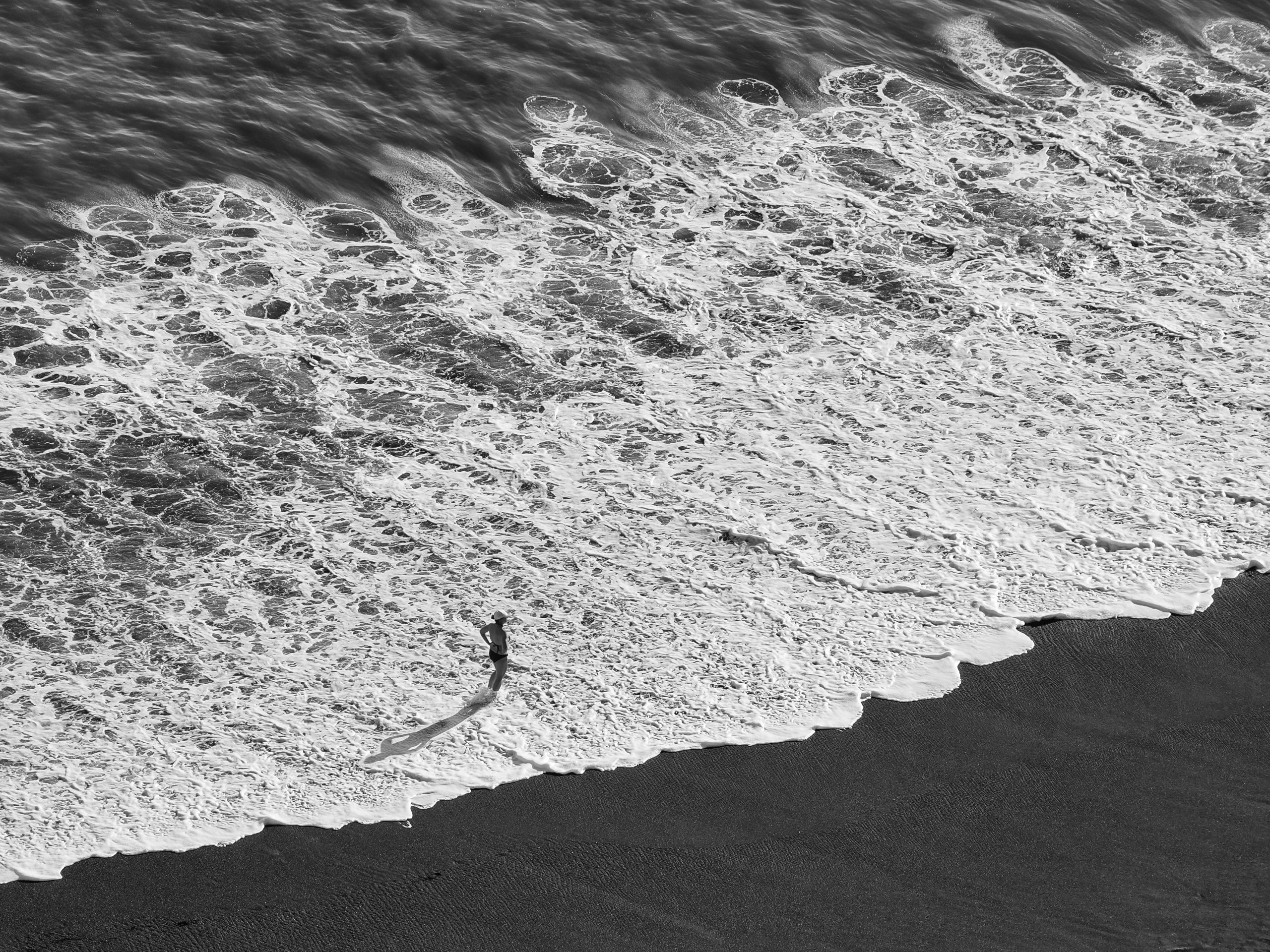 Frau am Meer