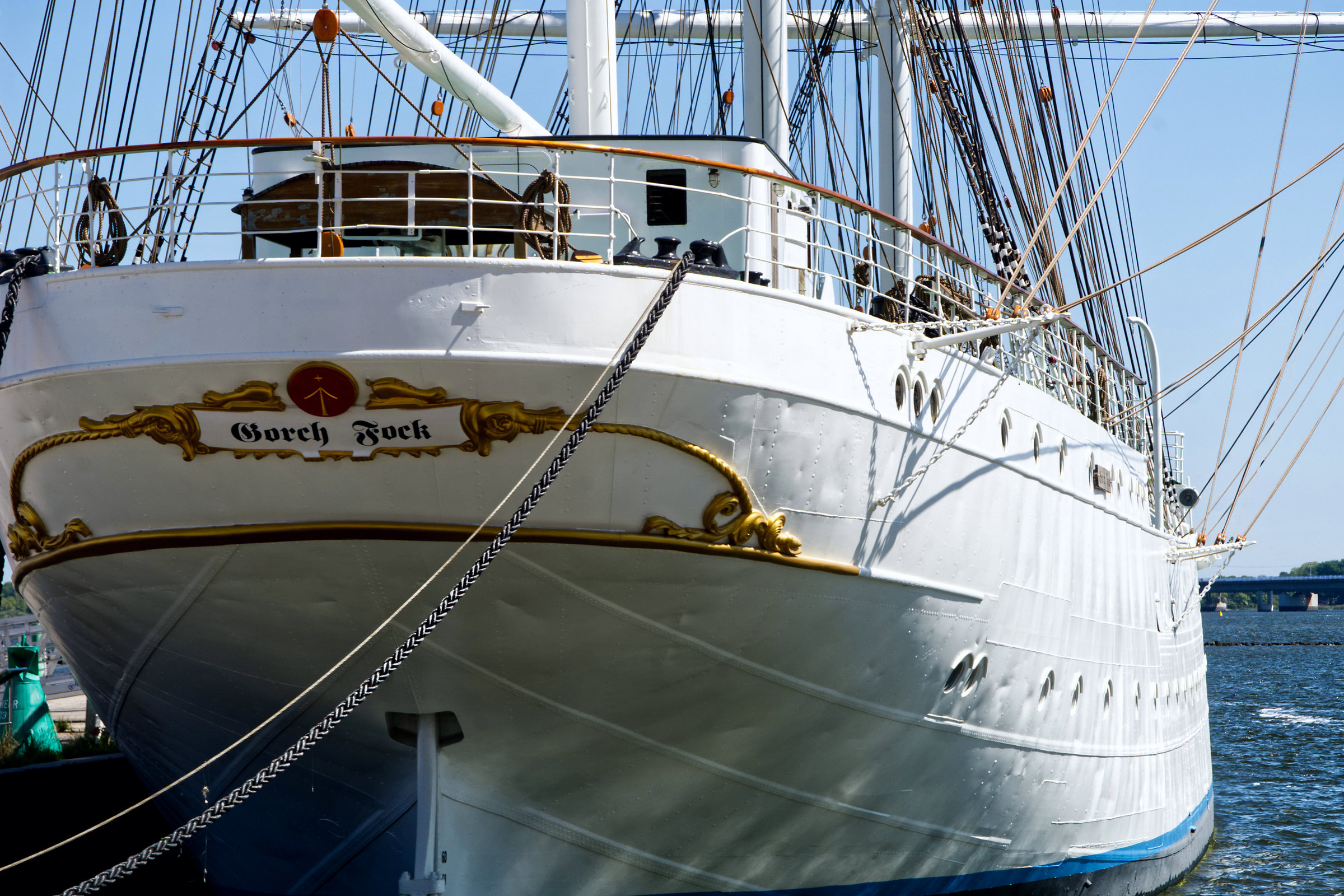 Gorch Fock im Hafen von Stralsund