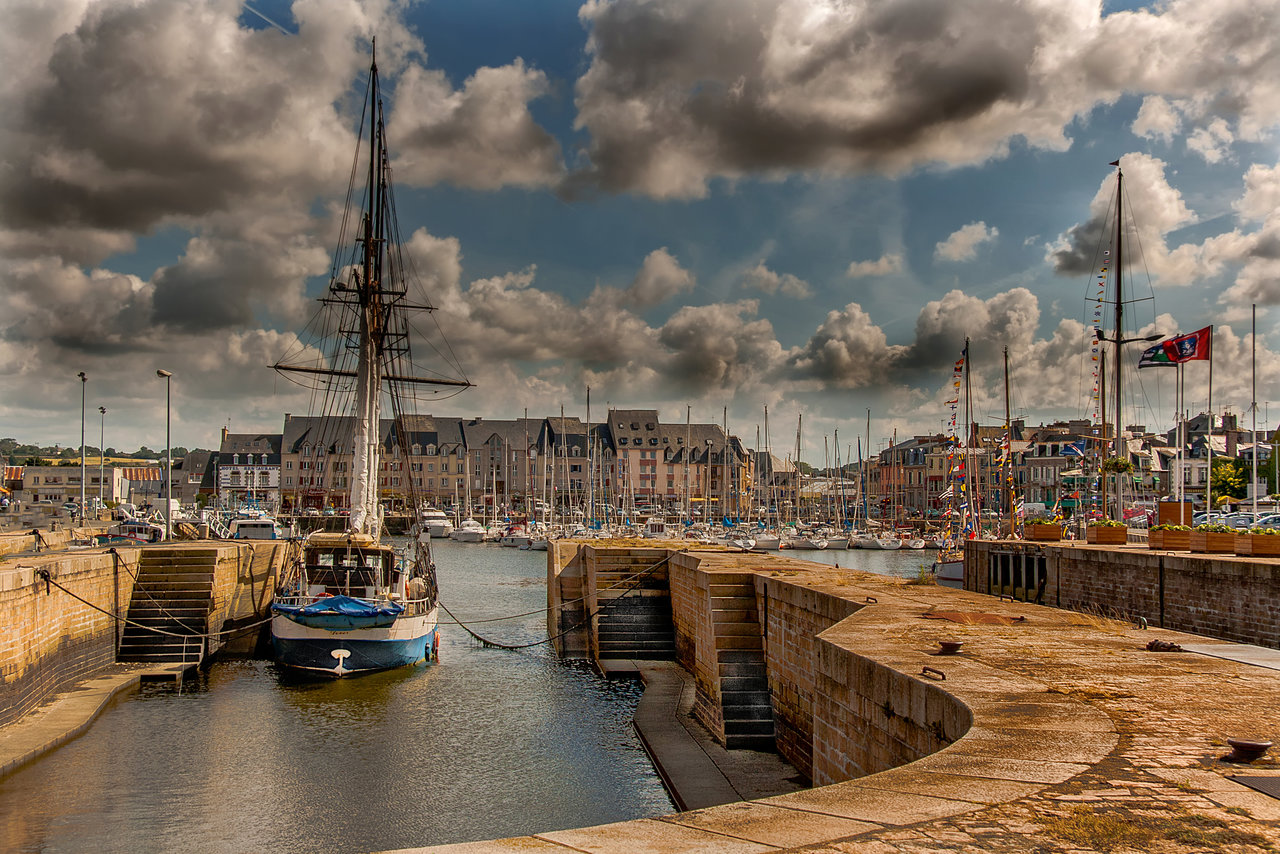 Hafen in Paimpol_dp.jpg