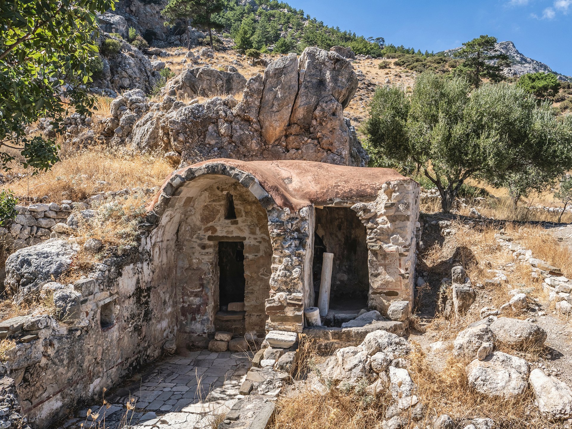 Hellas (2)