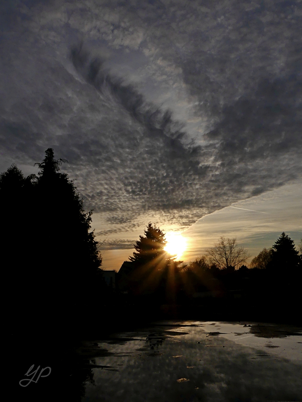 Hole Punch Cloud