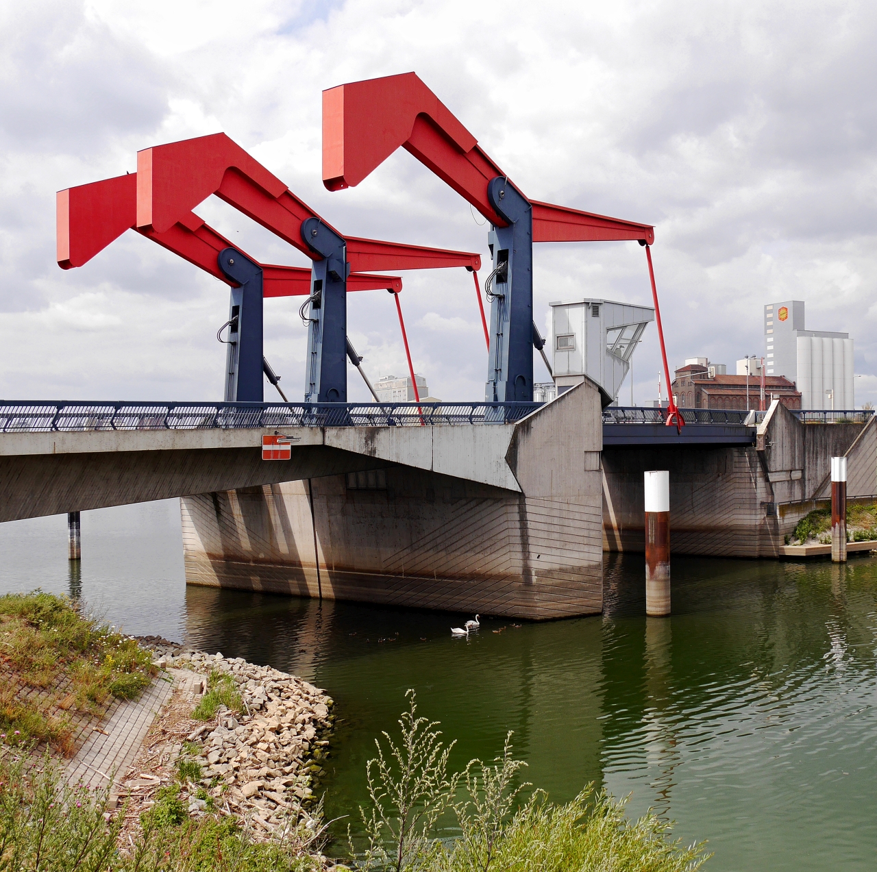 Hubbrücke dpixx.de Forum