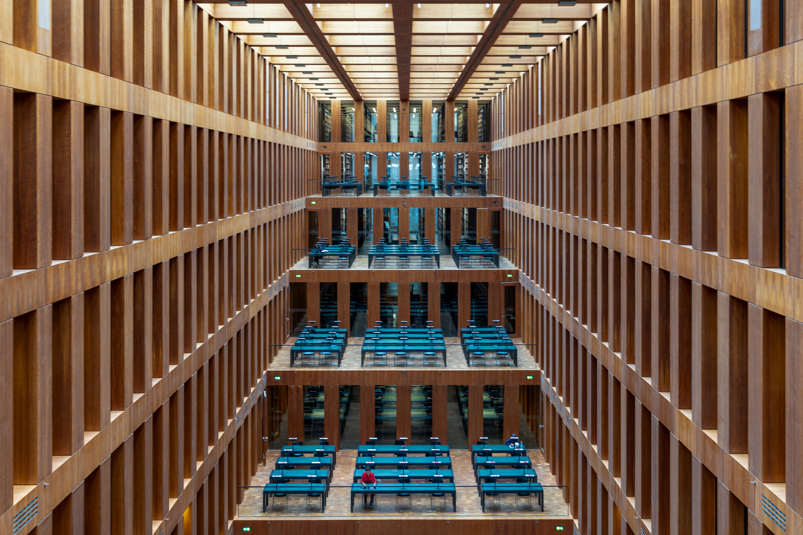 In der Bibliothek