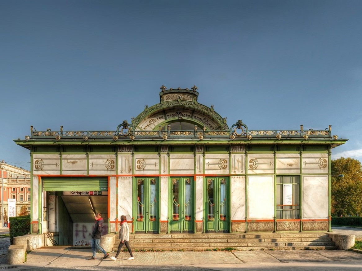Jugendstil U-Bahn Station Karlsplatz Wien  (1)