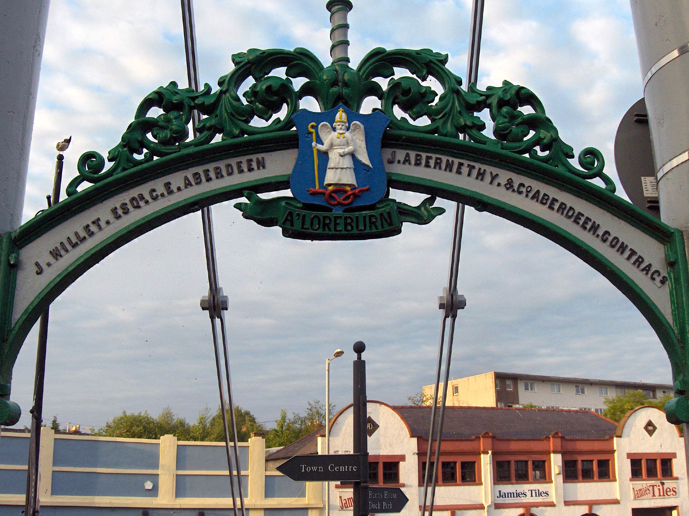 Kettenbrücke mit Schutzheiligem und Hersteller