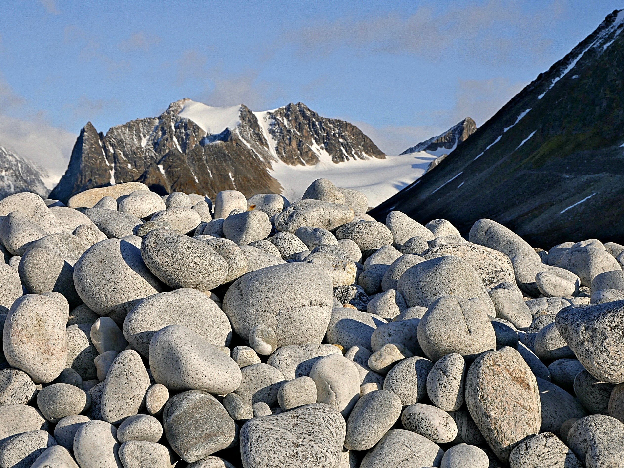 ... kleine Steine, große Berge