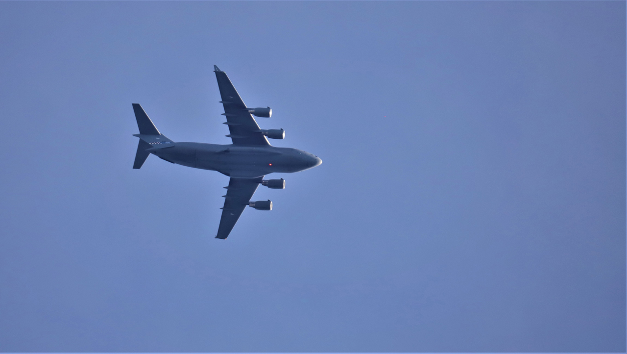 Komisches Flugzeug