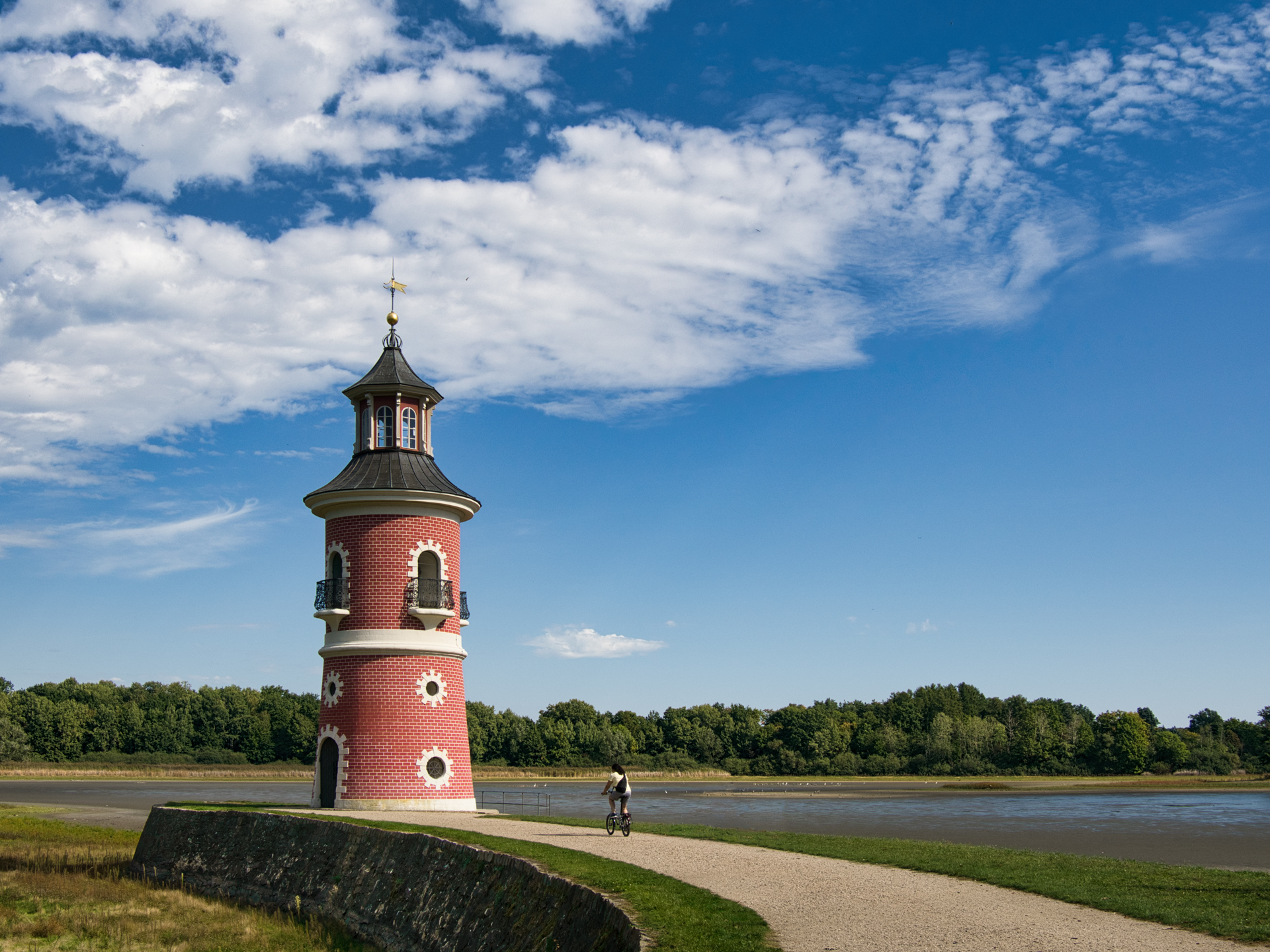 Leuchtturm ohne Meer