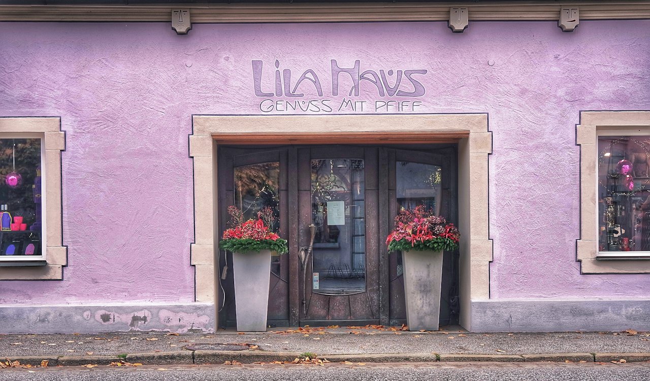 Lila Haus