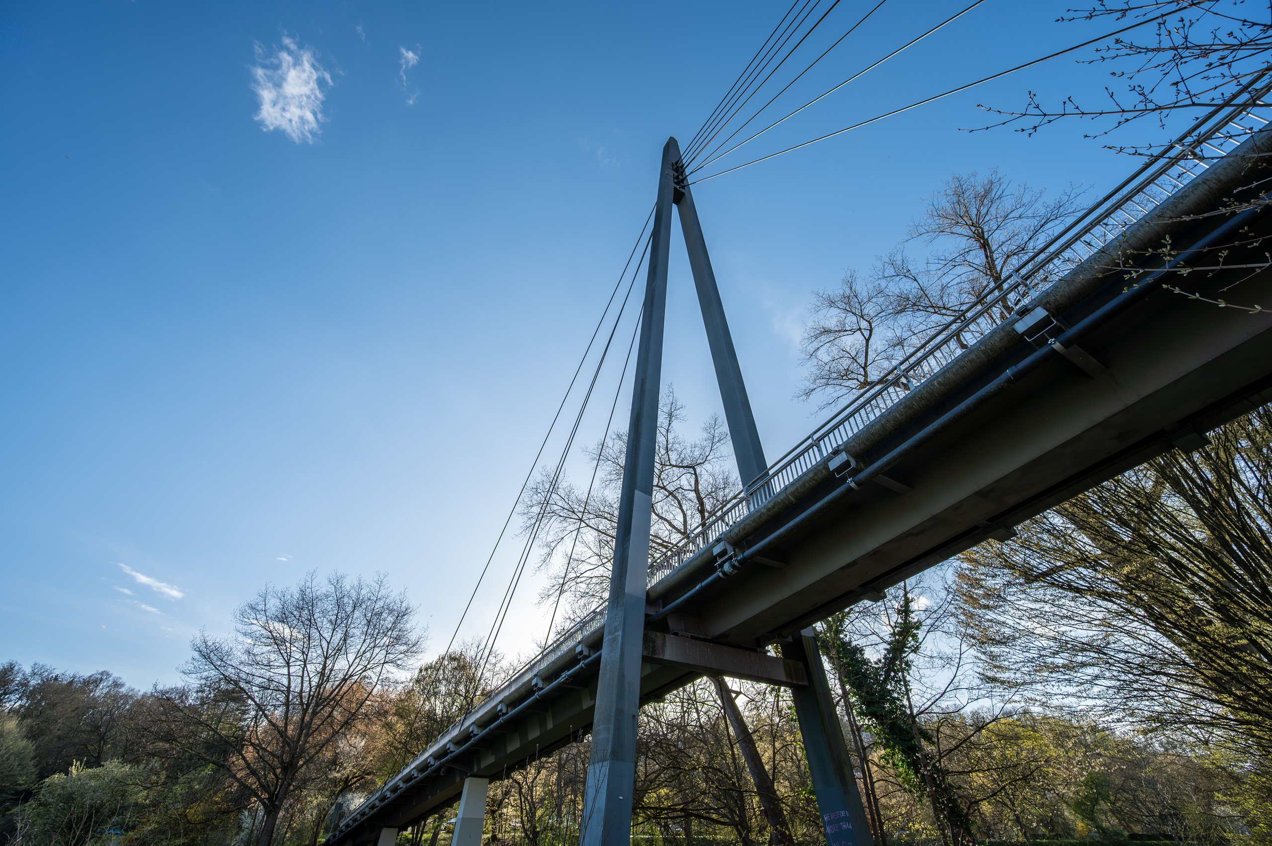 Lucien Tharradin Brücke II