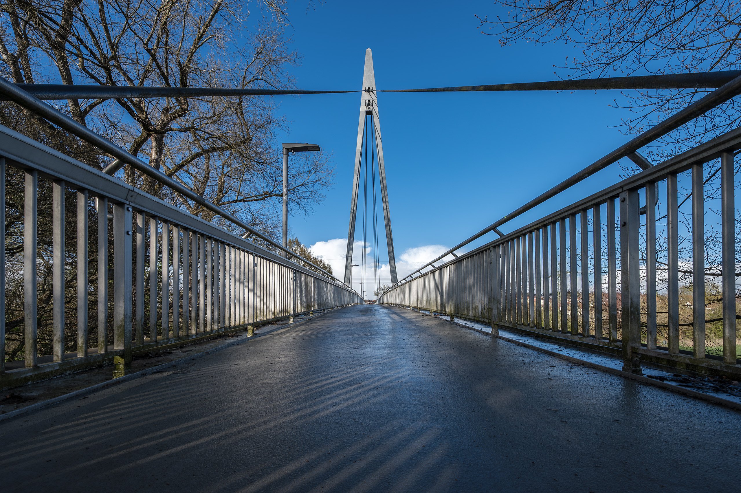 Lucien Tharradin Brücke IIII