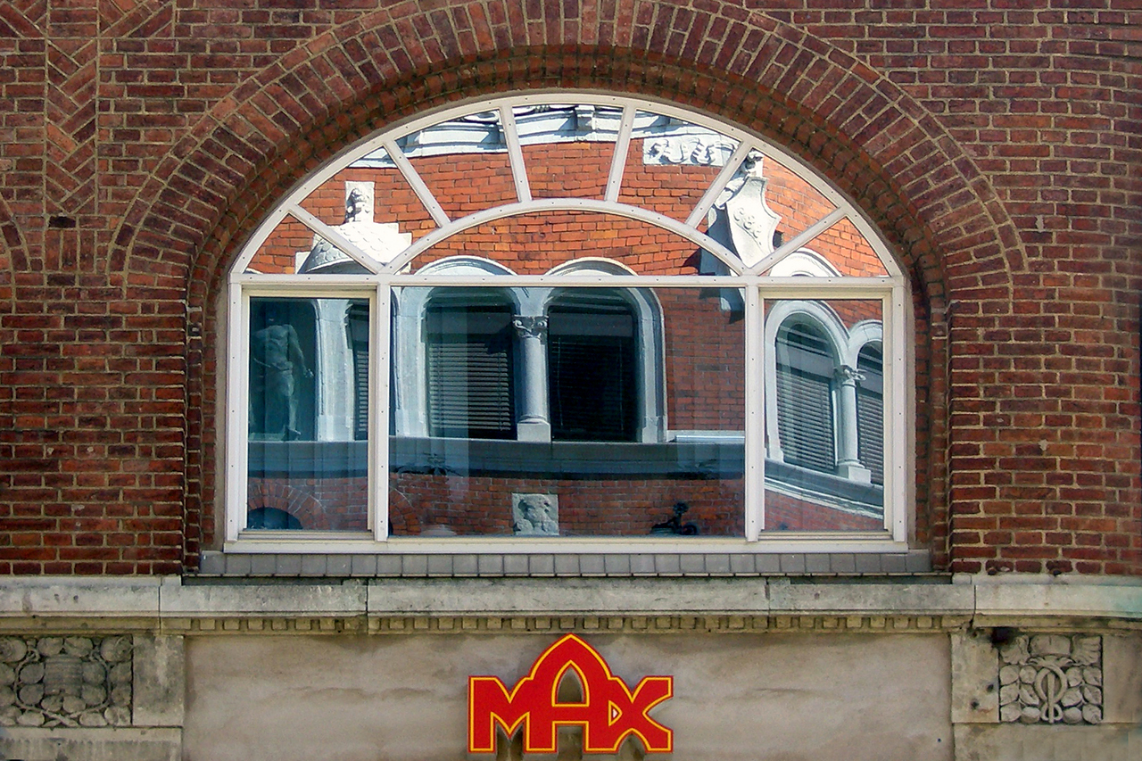 Max