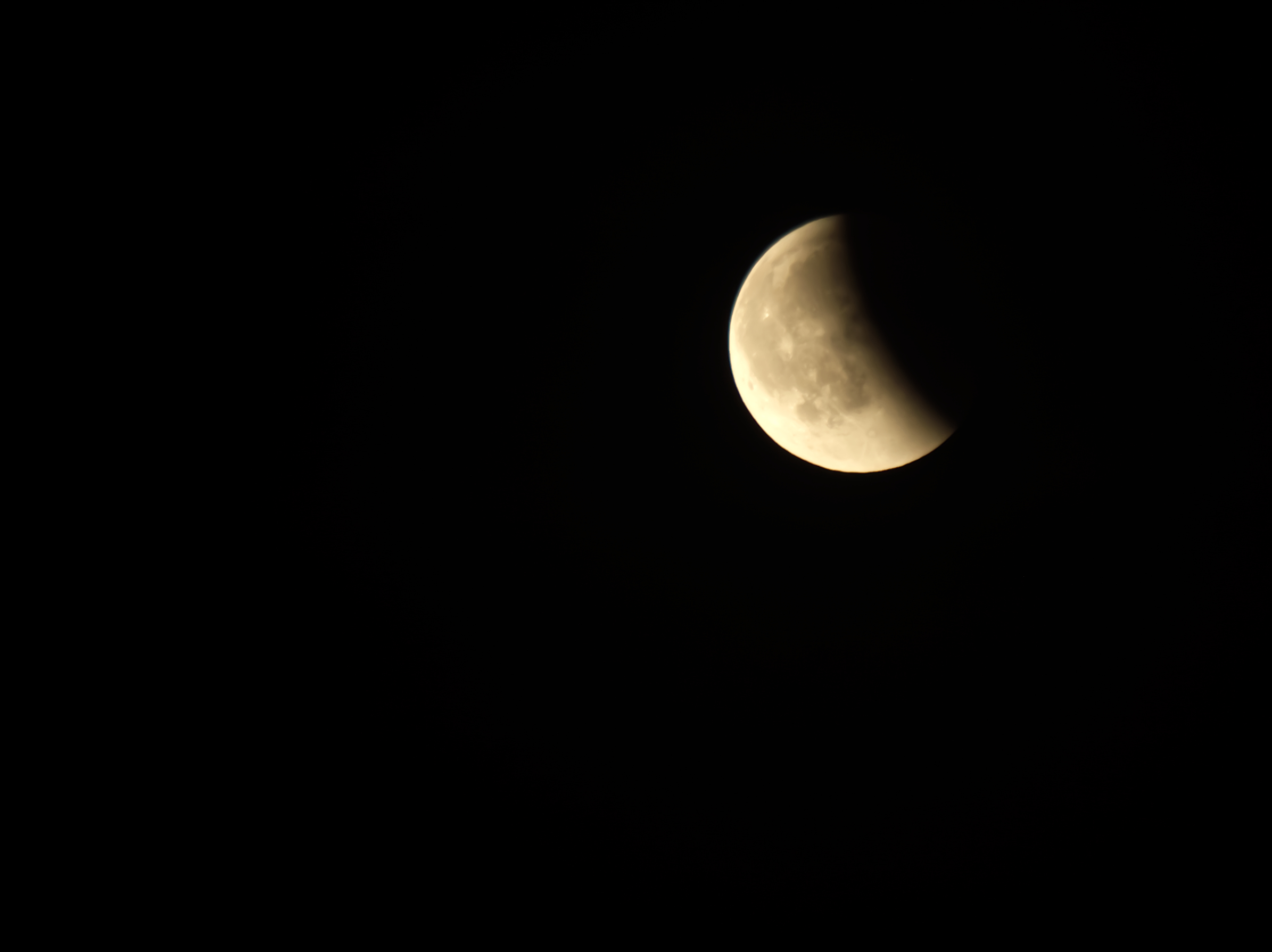 Meine Versuche zur Mondfinsternis 2