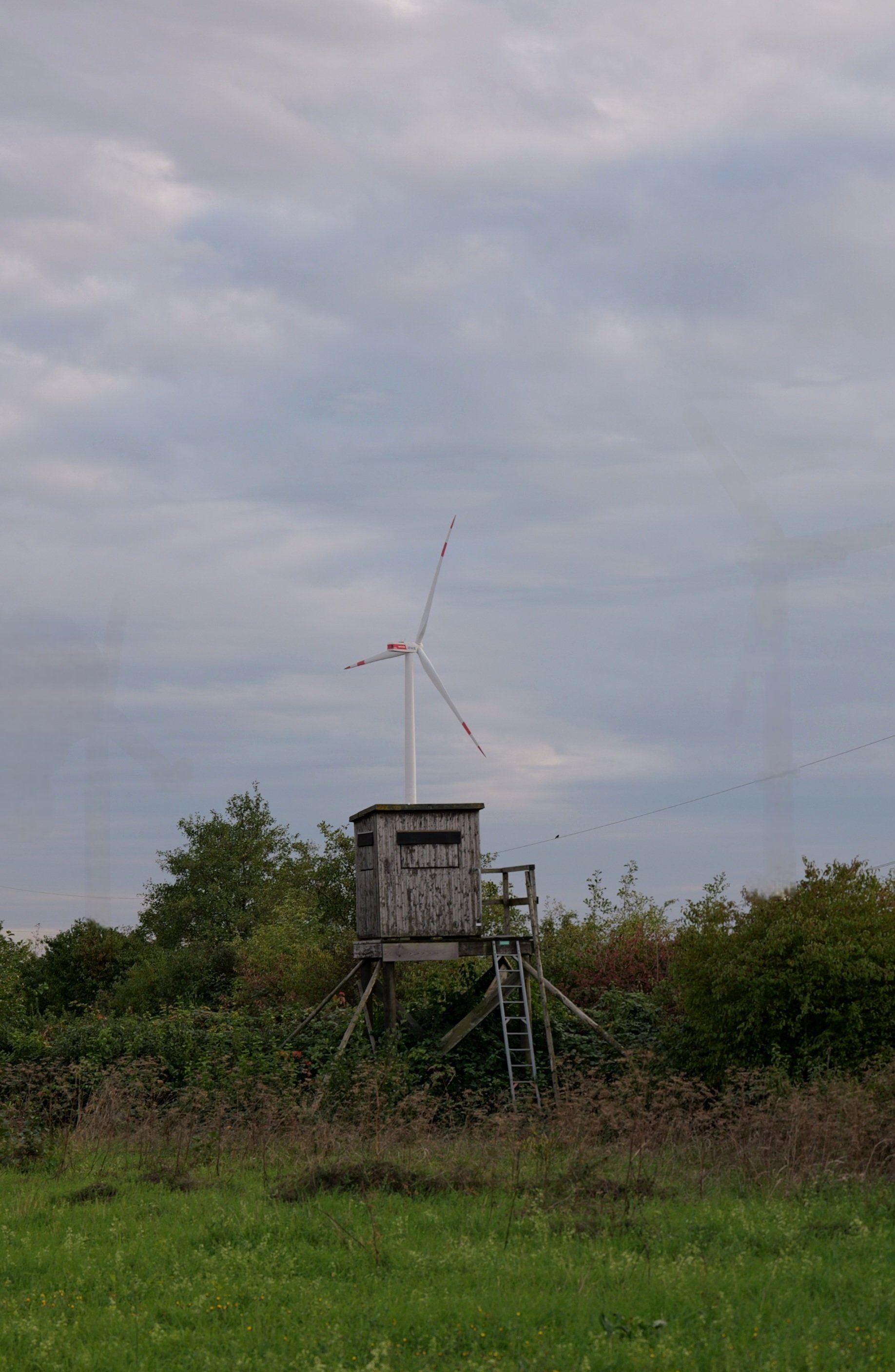 Moderne Jagdkanzel.