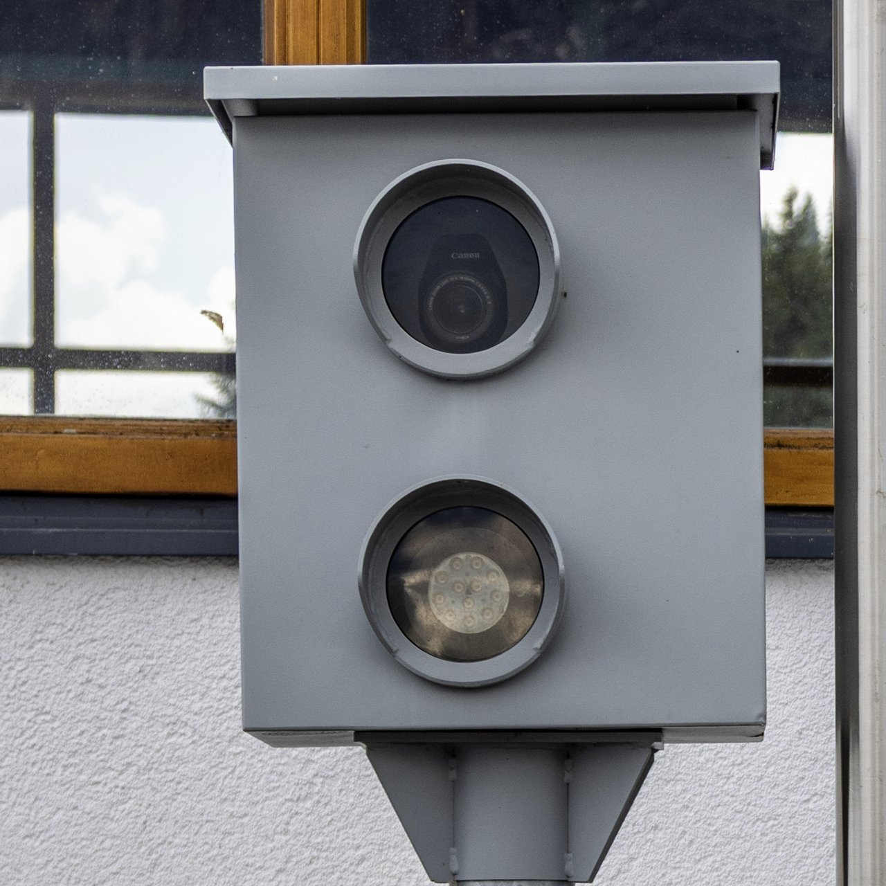 Ob dein Tacho richtig geht, siehst du wenn das Licht angeht :-)