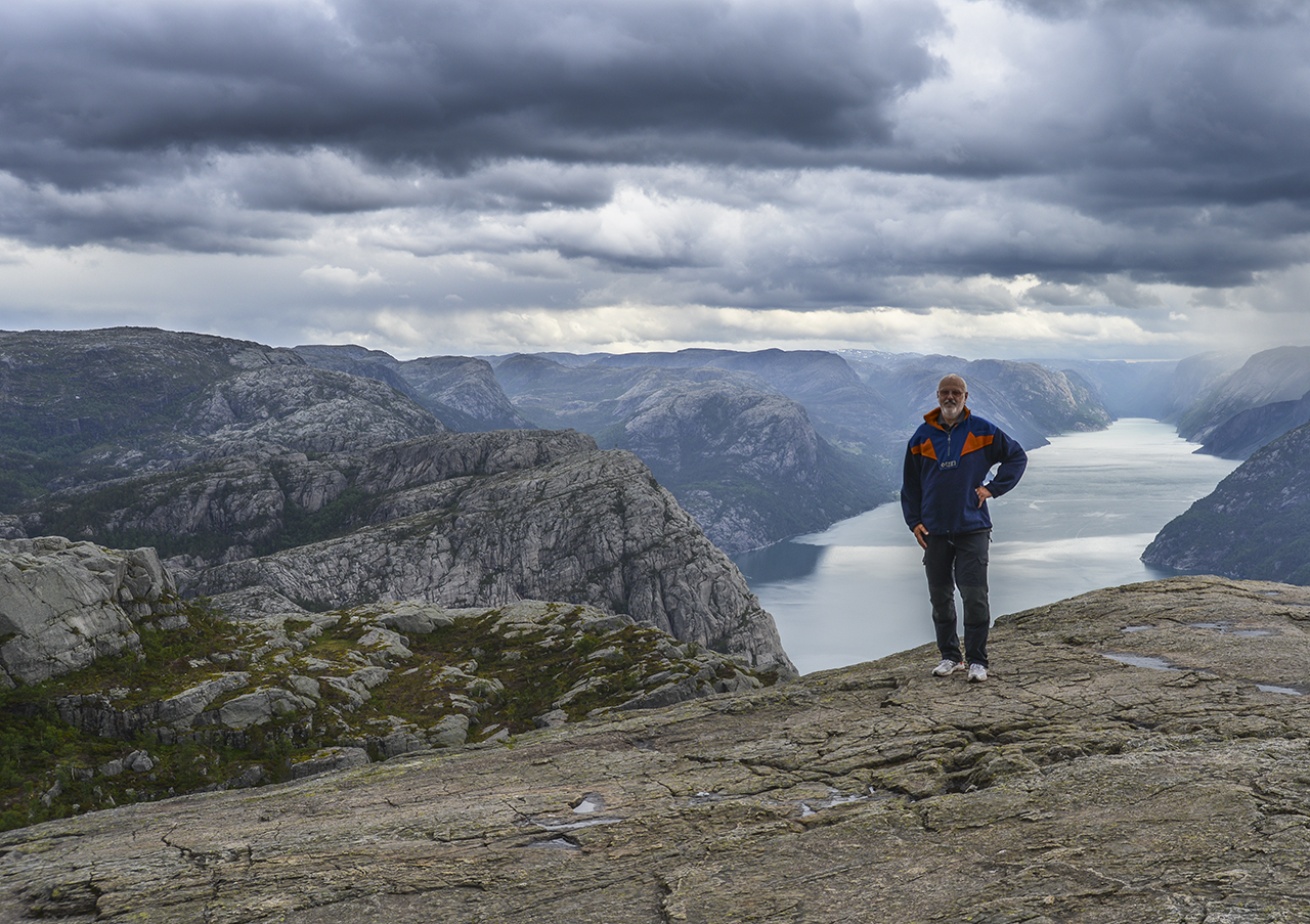 Preikestolen   .jpg