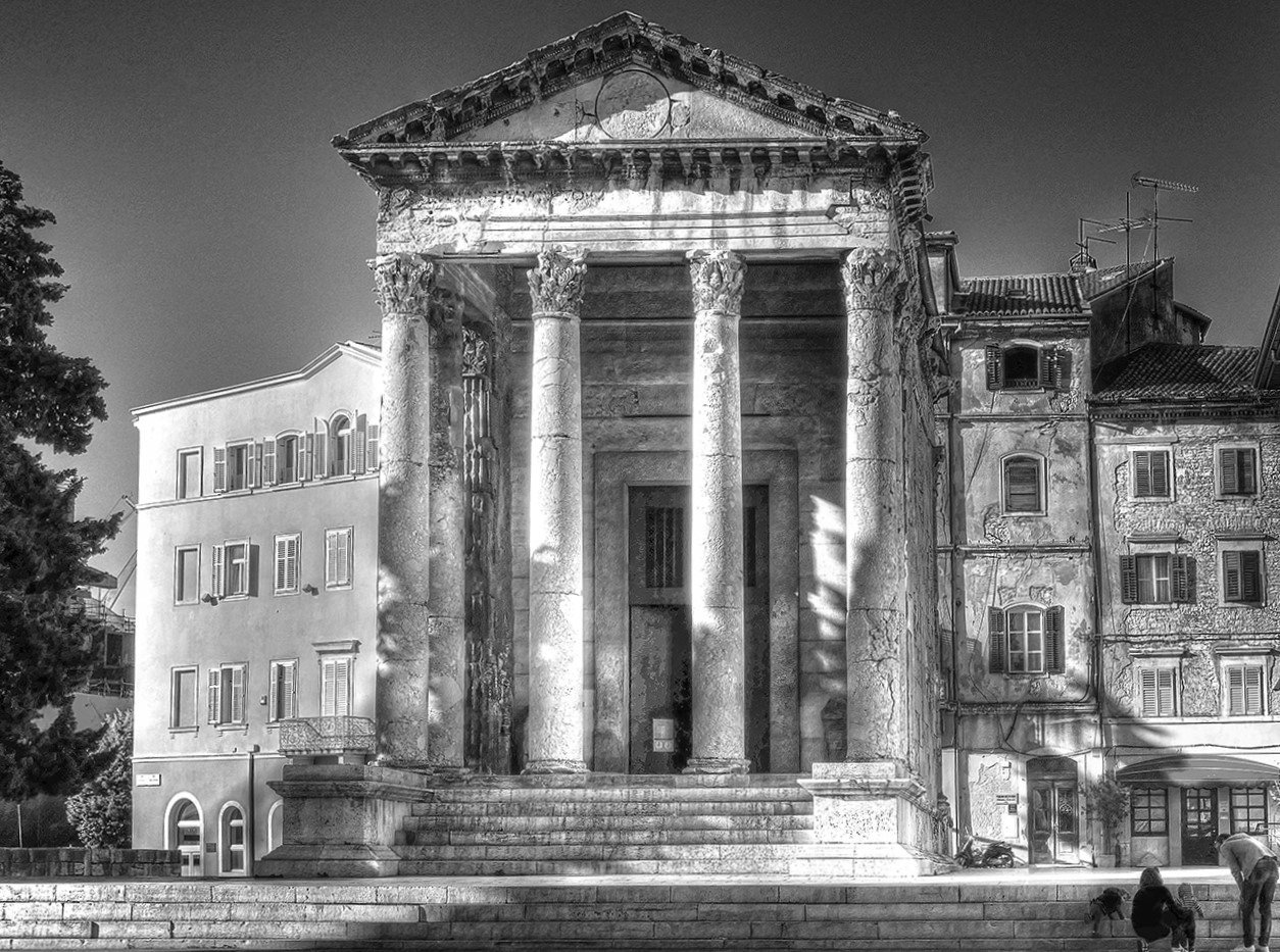 Pula