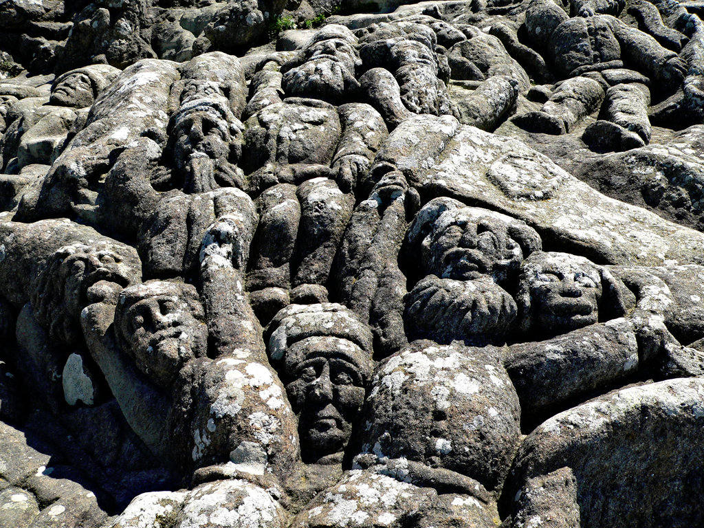 Rochers sculptés de Rothéneuf ...