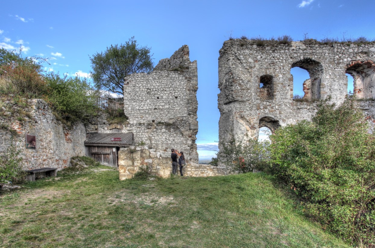 Ruine Falkenstein
