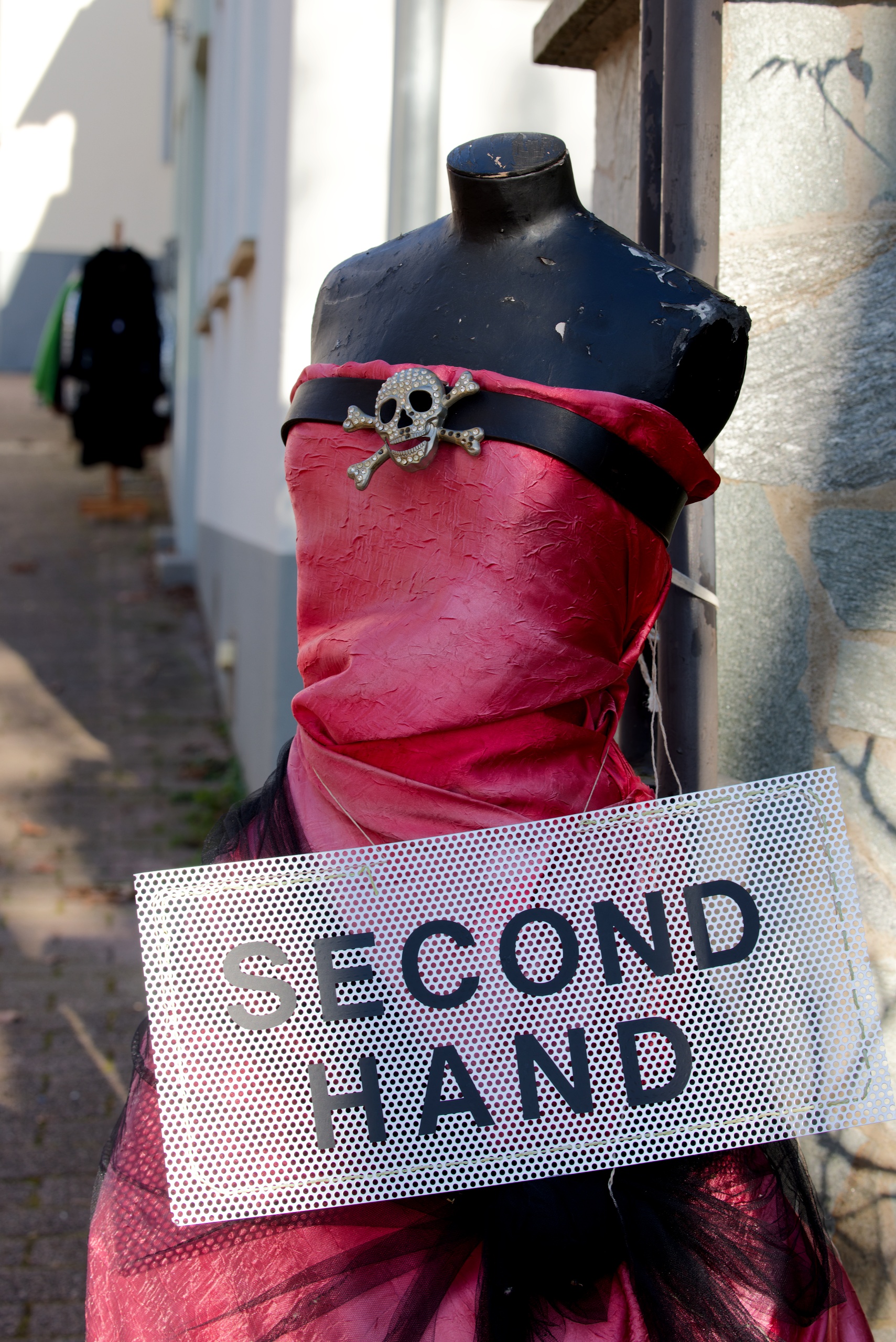 Secondhand