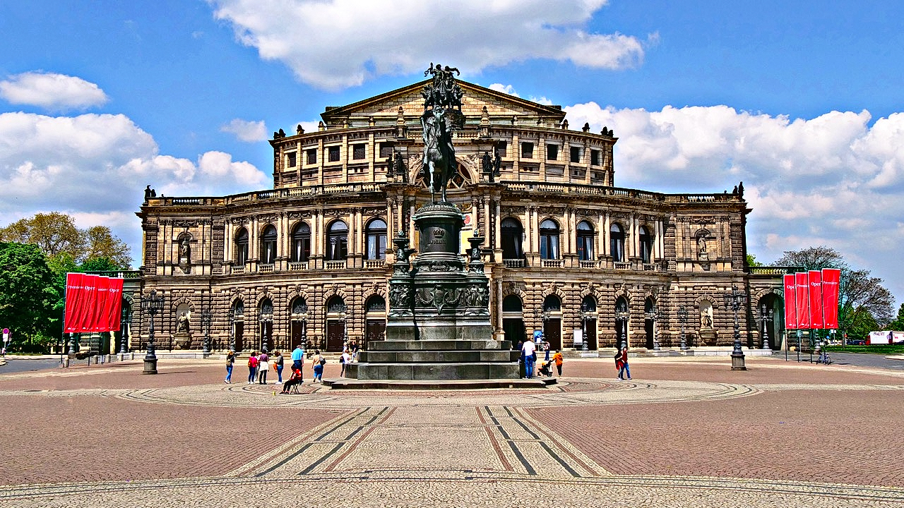 SEMPEROPER - DRESDEN .jpg