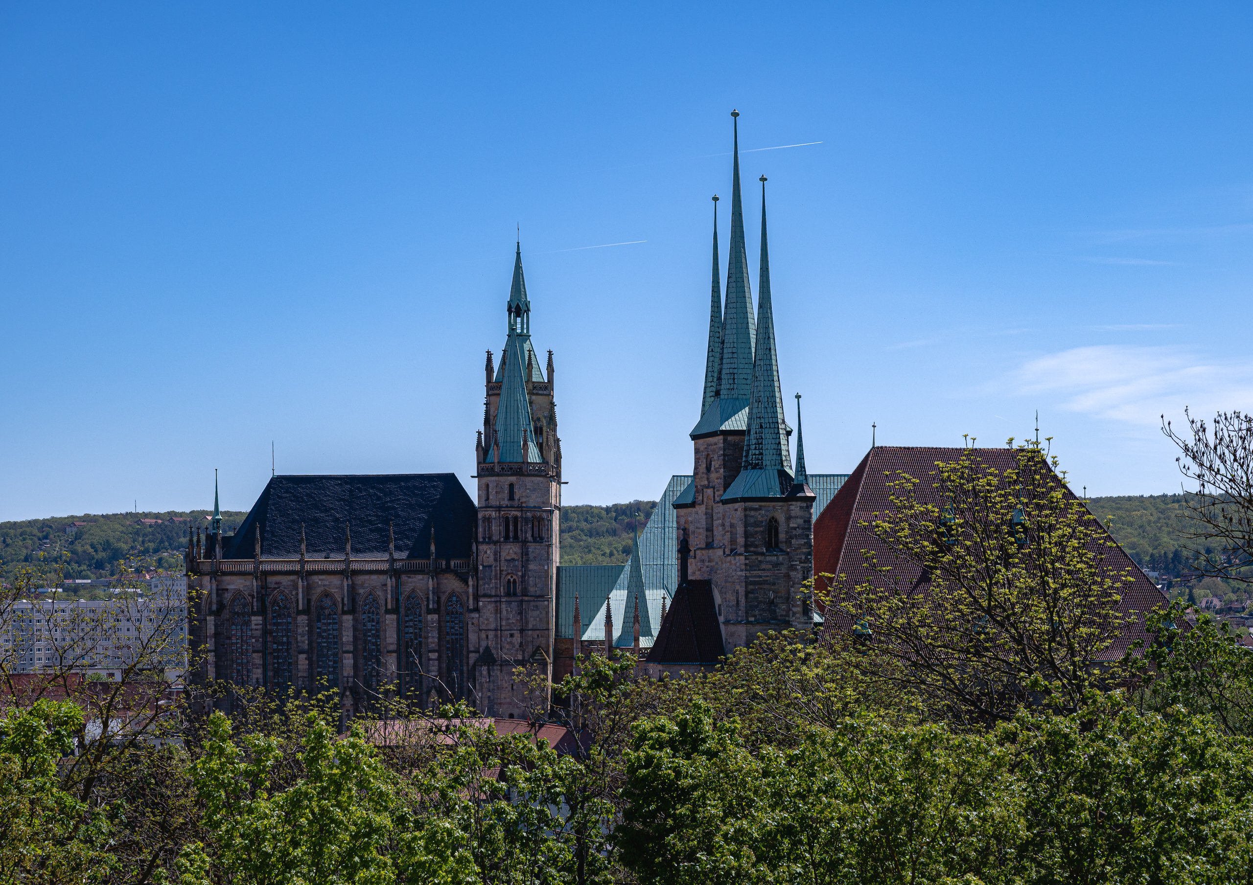 Severikirche_und_Erfurter_Dom_2026-05.jpg
