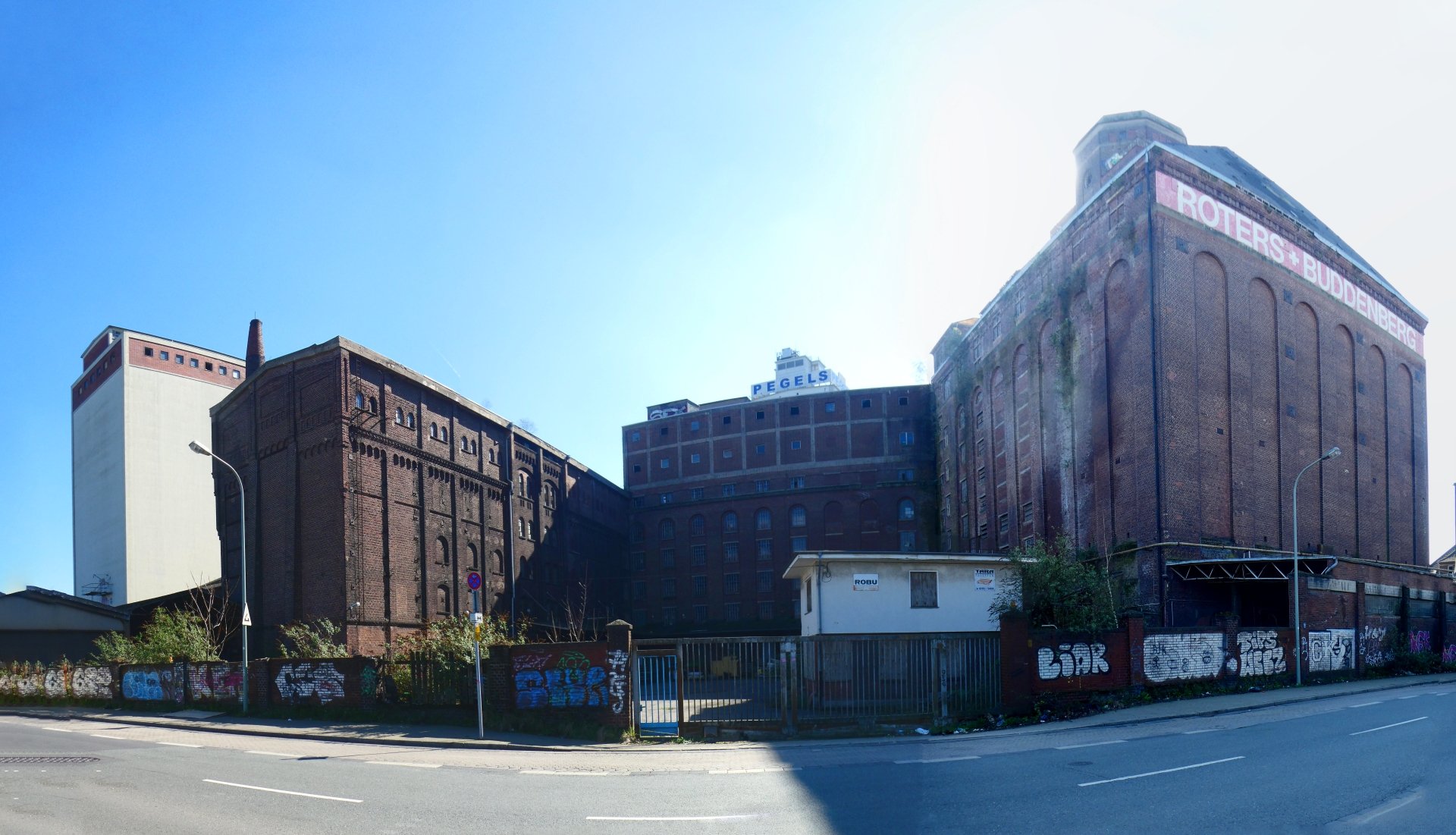 Silos und Mühlen #1