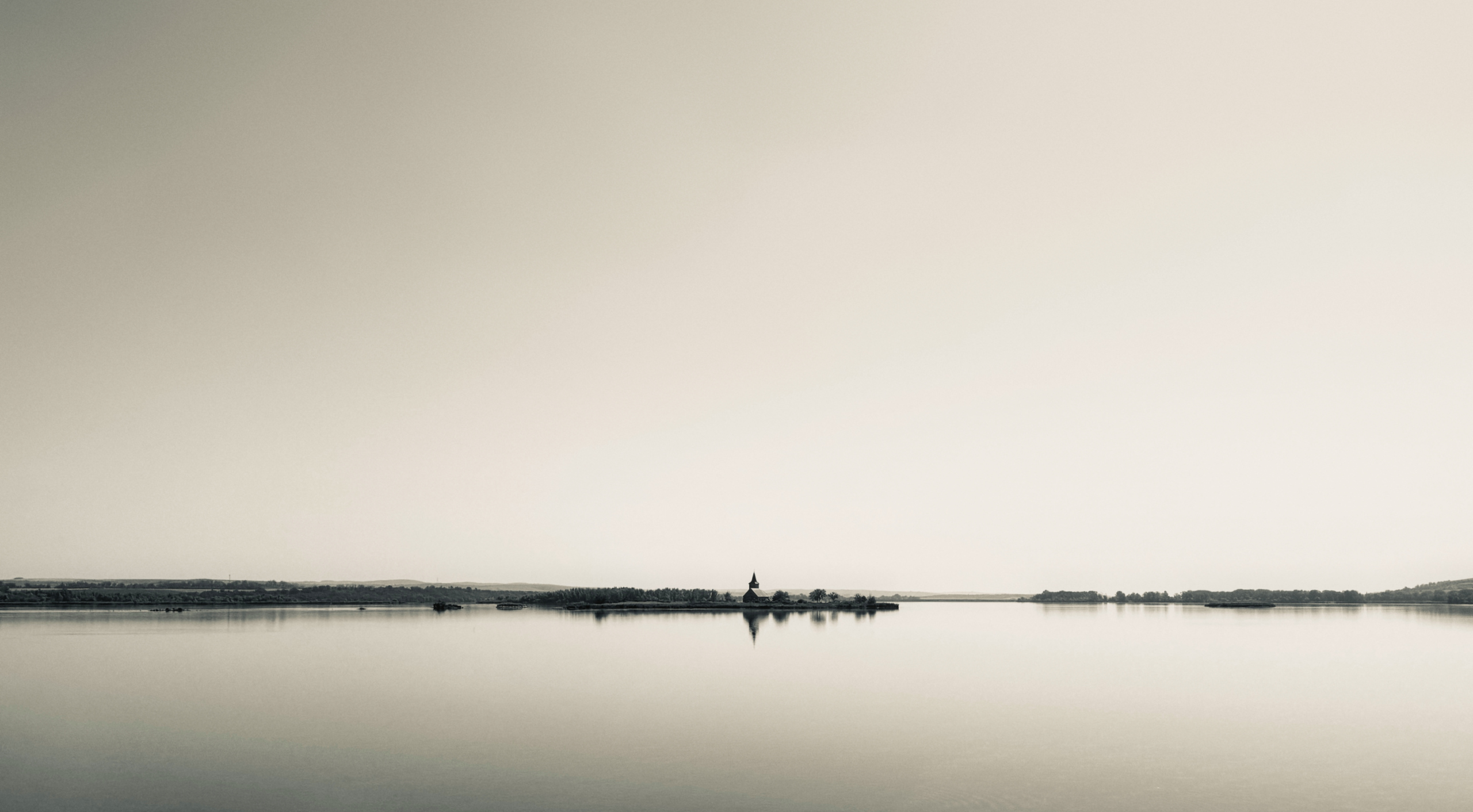 Still ruht der See