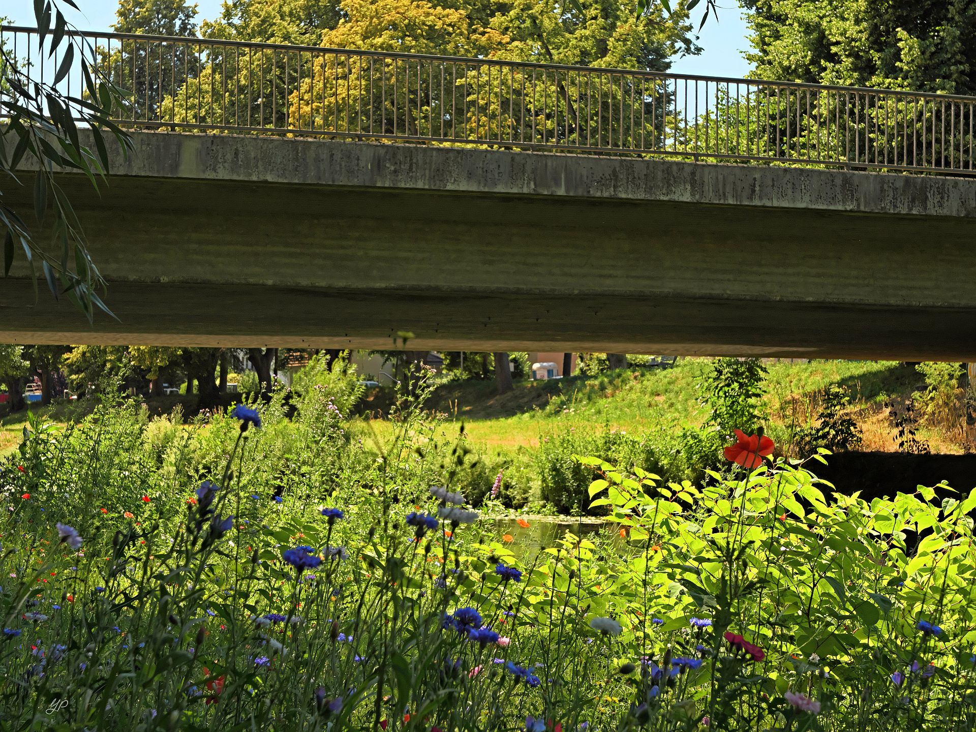 Straßenbrücke über die Else