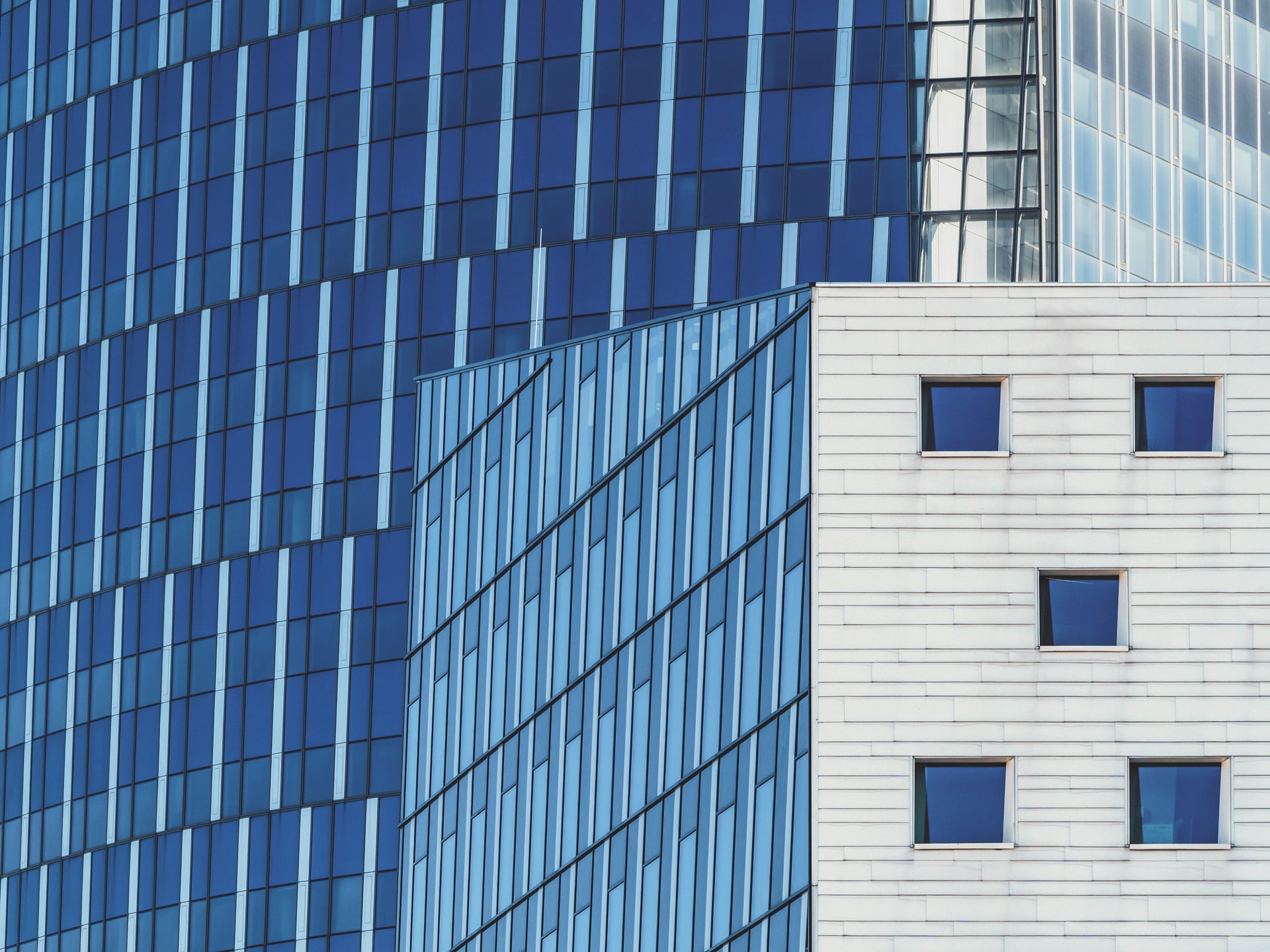 Strukturen in Blau