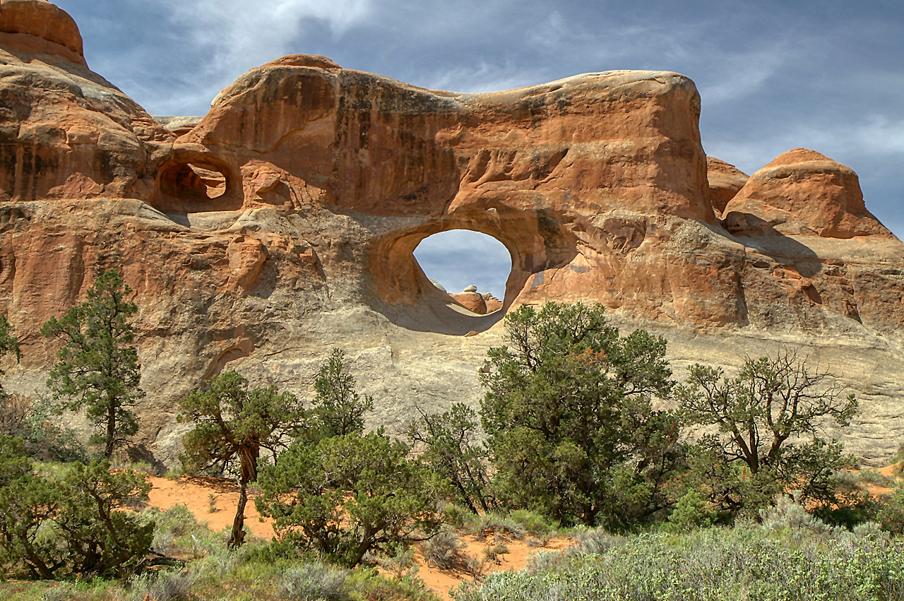 Tunnel Arch