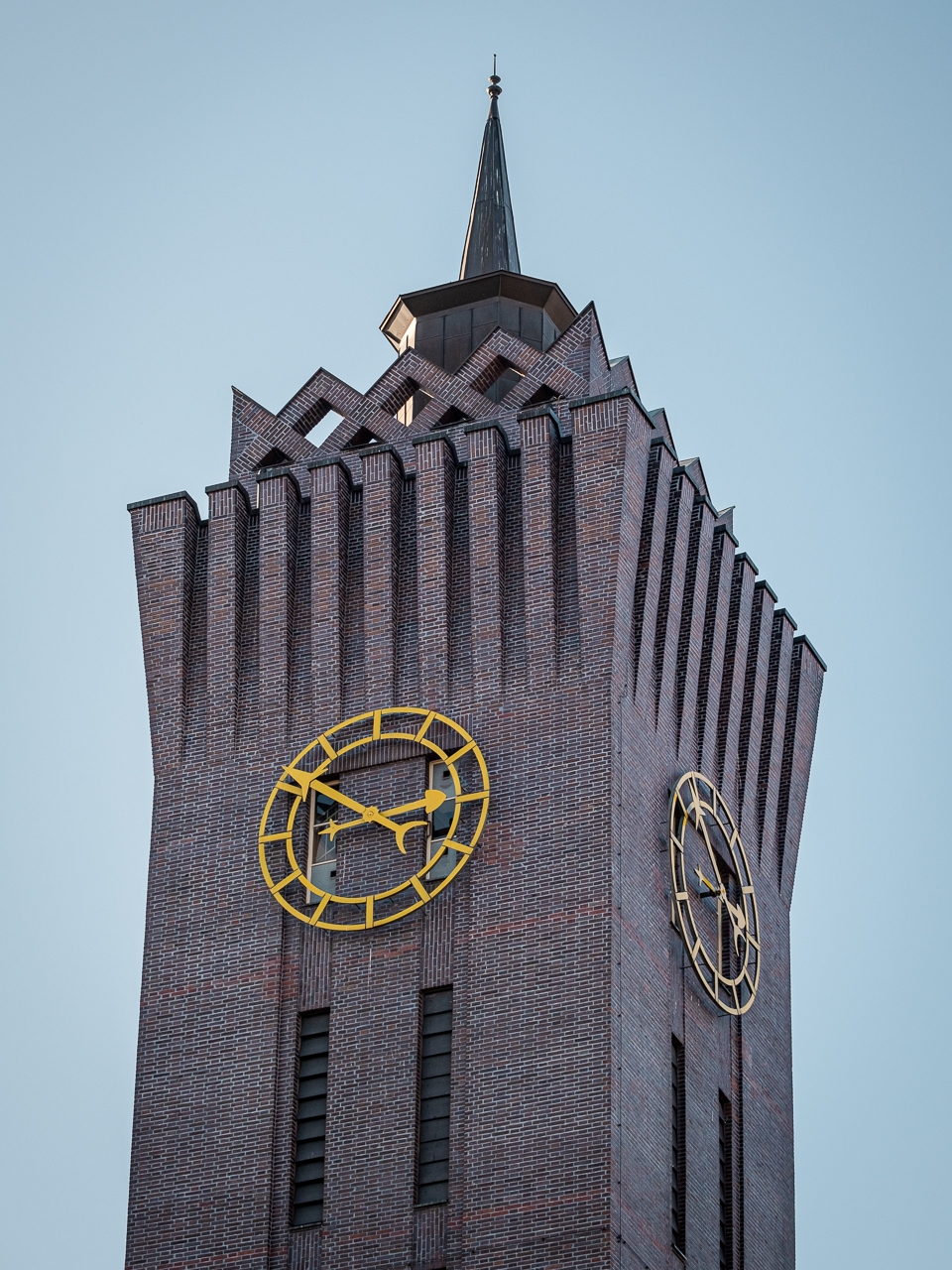 Uhrturm Chemnitz in Art Deco von Eduard Basarke