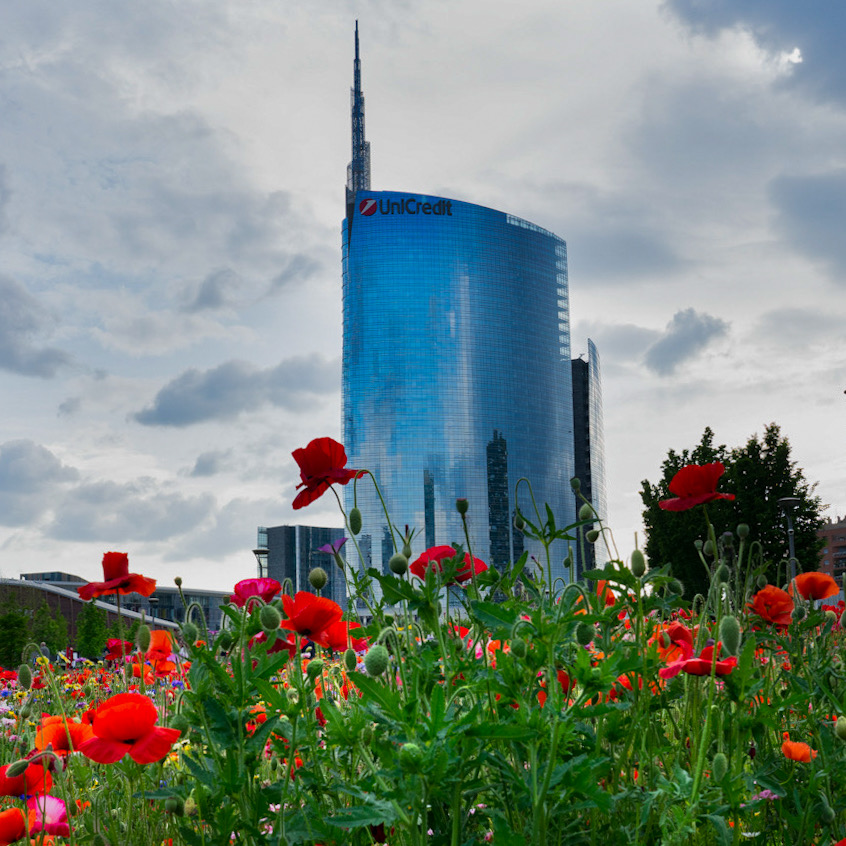 UniCredit Tower mit Flower II