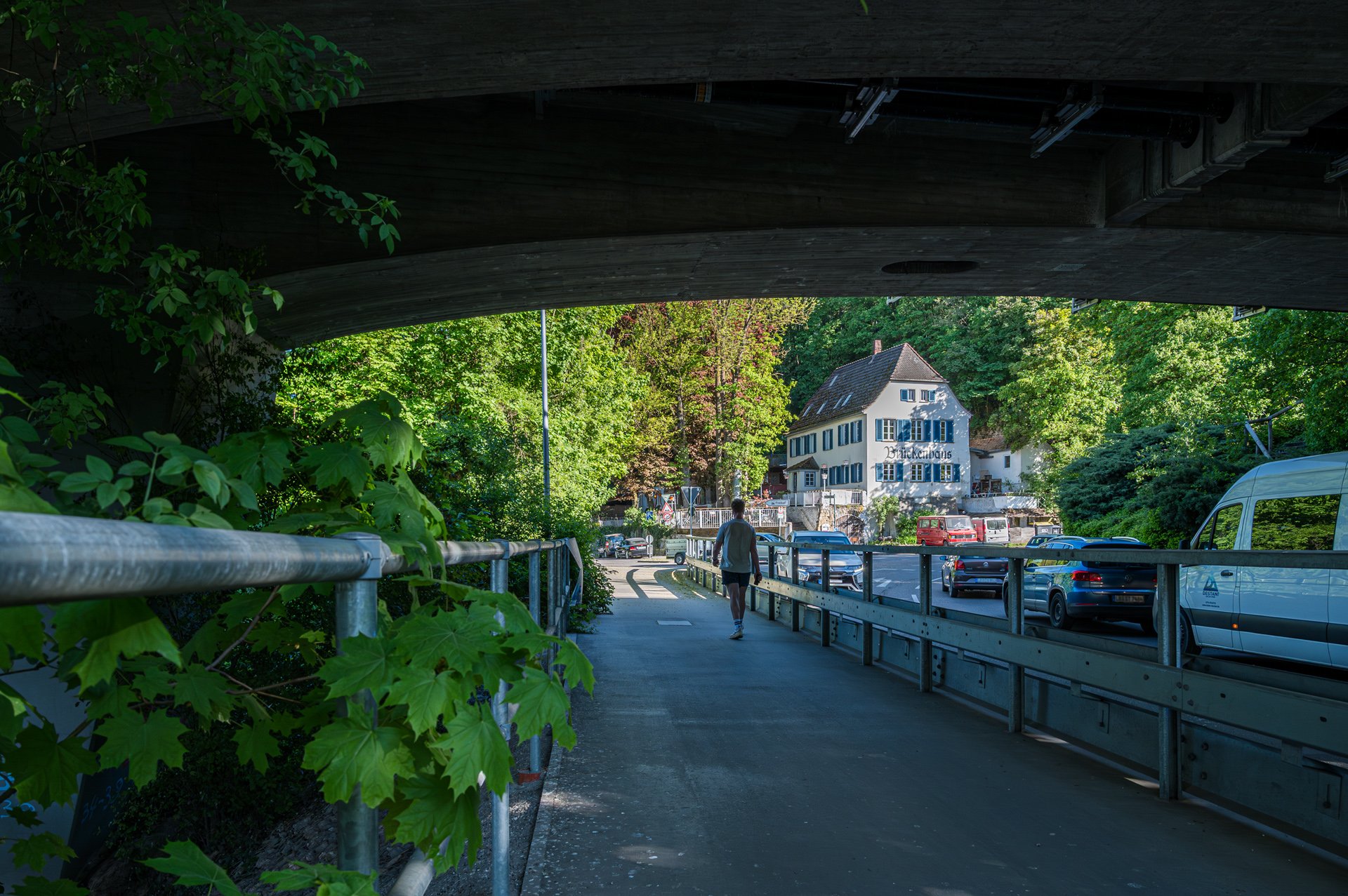 Weg zum Brückenhaus