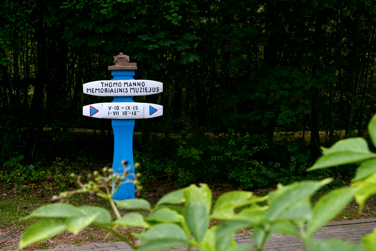 Wegweiser in Nida/kurische Nehrung