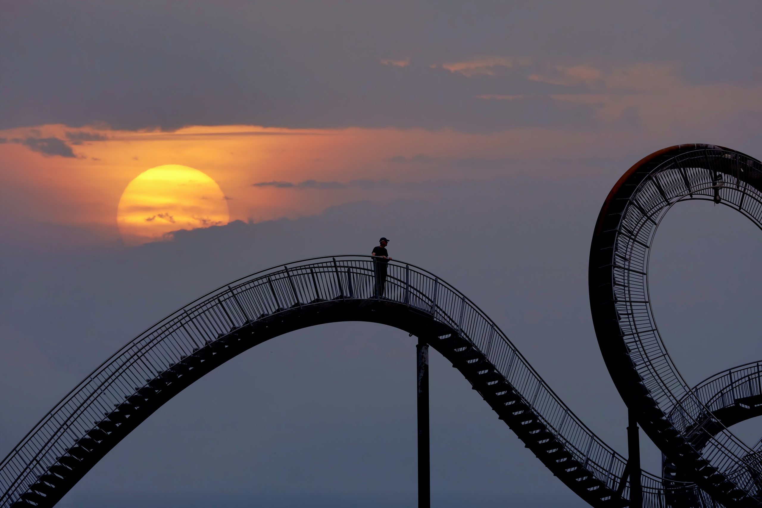 When the sun goes down