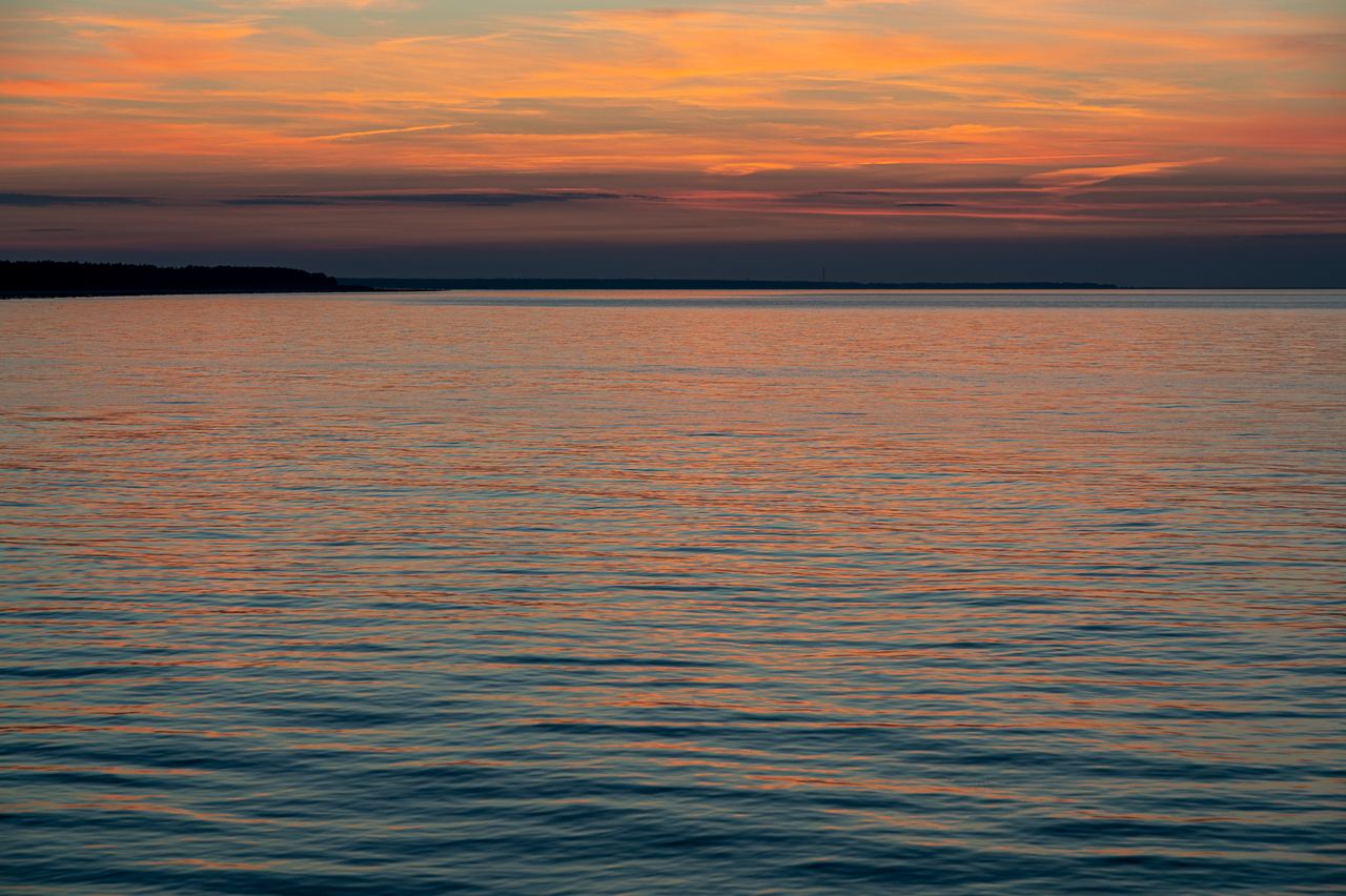 Wolkenspiegelung nach Sonnenuntergang