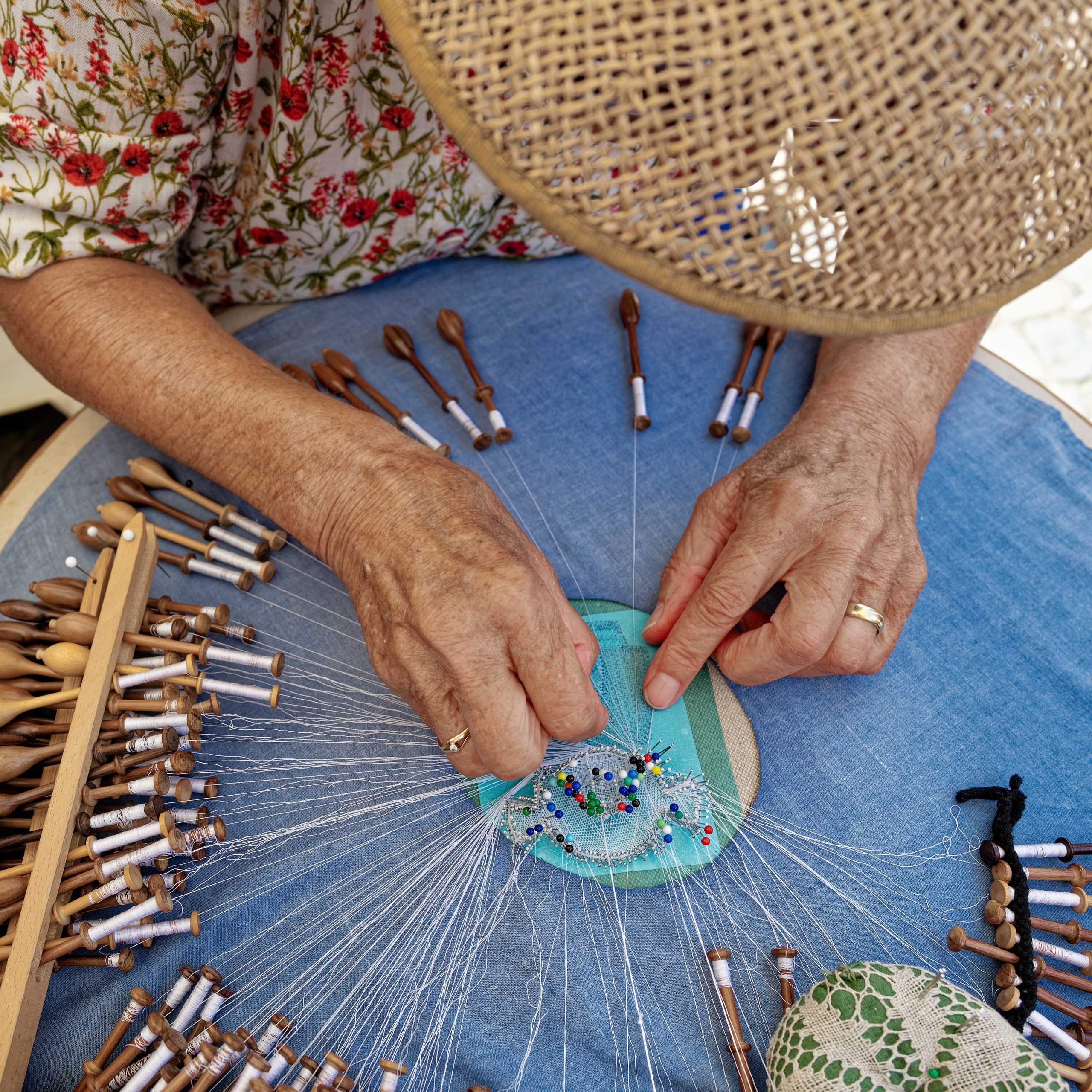 Woman at work - (Siepelmarkt Ootmarsum NL)